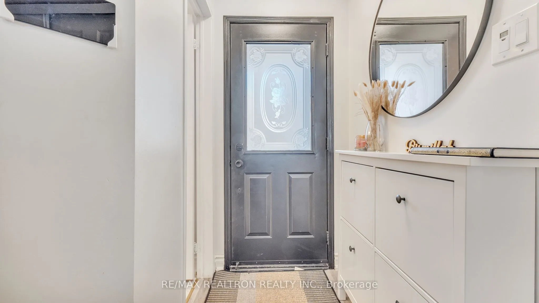 22 Macintyre Lane, #11