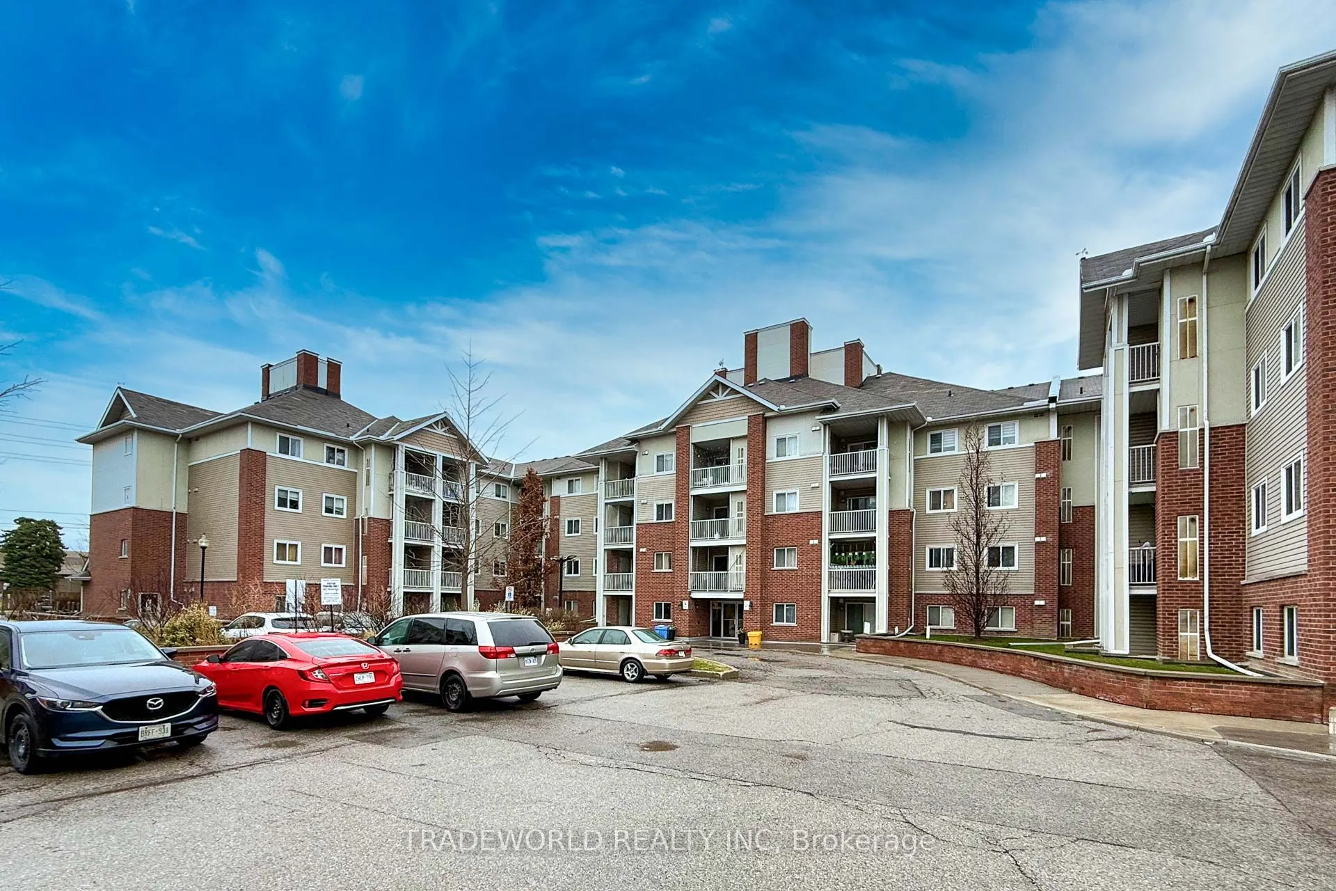 5225 Finch Avenue E, #201