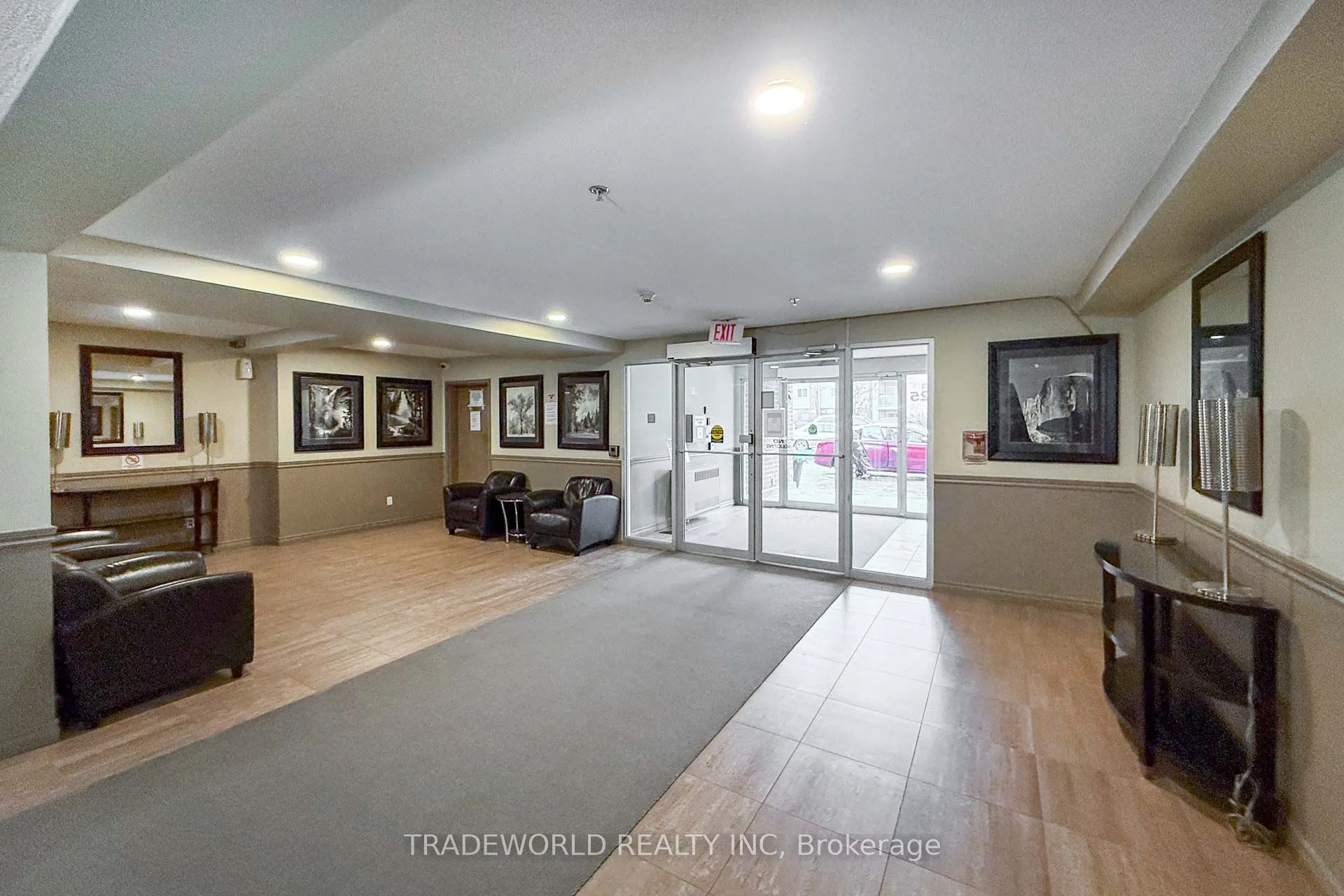 5225 Finch Avenue E, #201