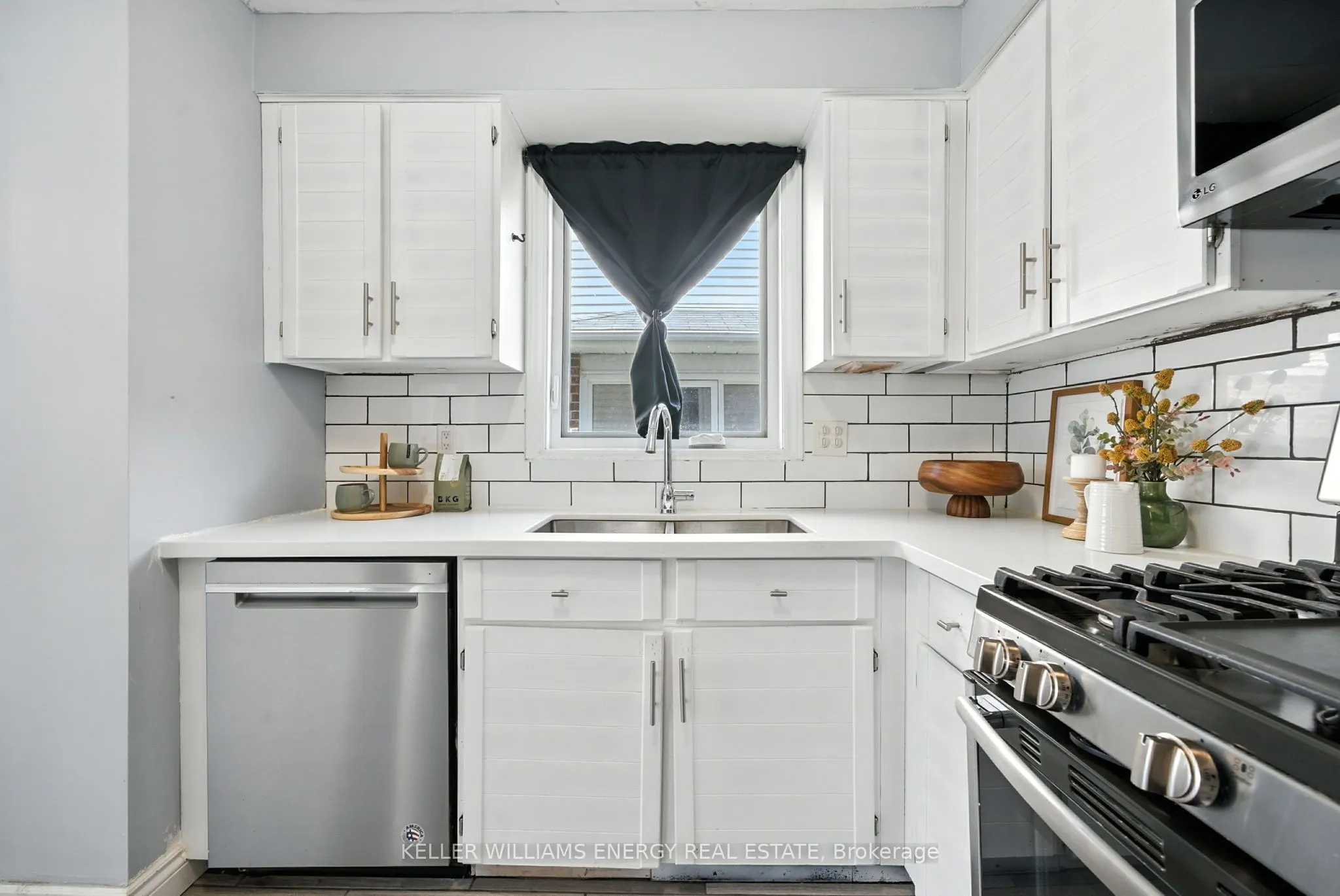 70 Hart Boulevard