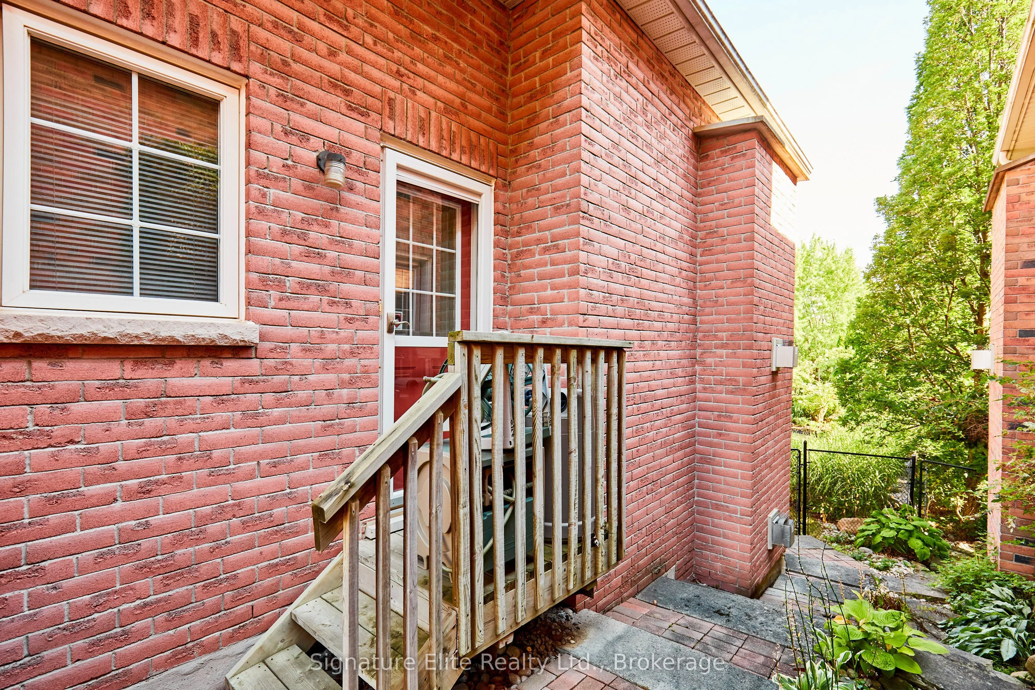 51 Roan Drive