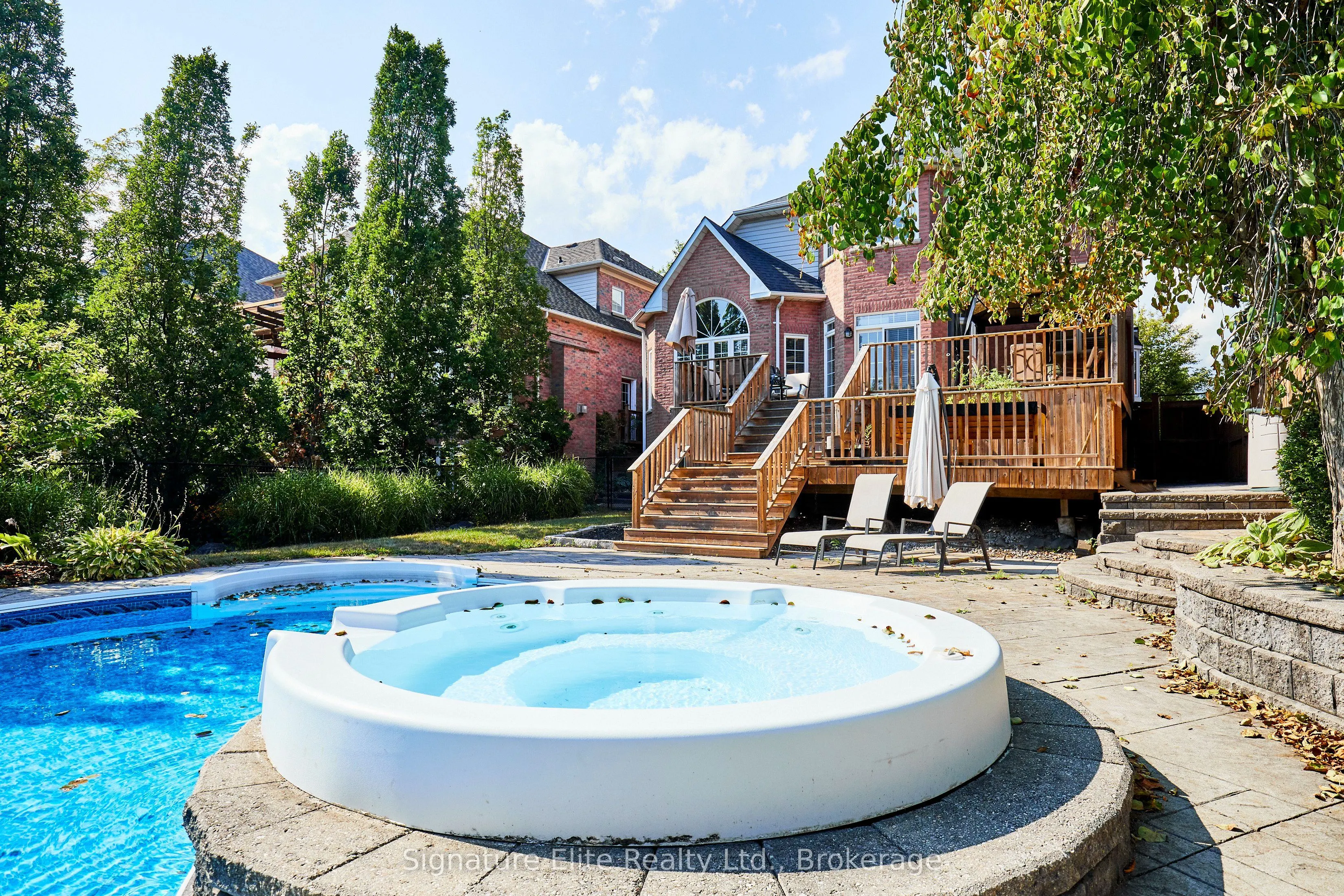 51 Roan Drive
