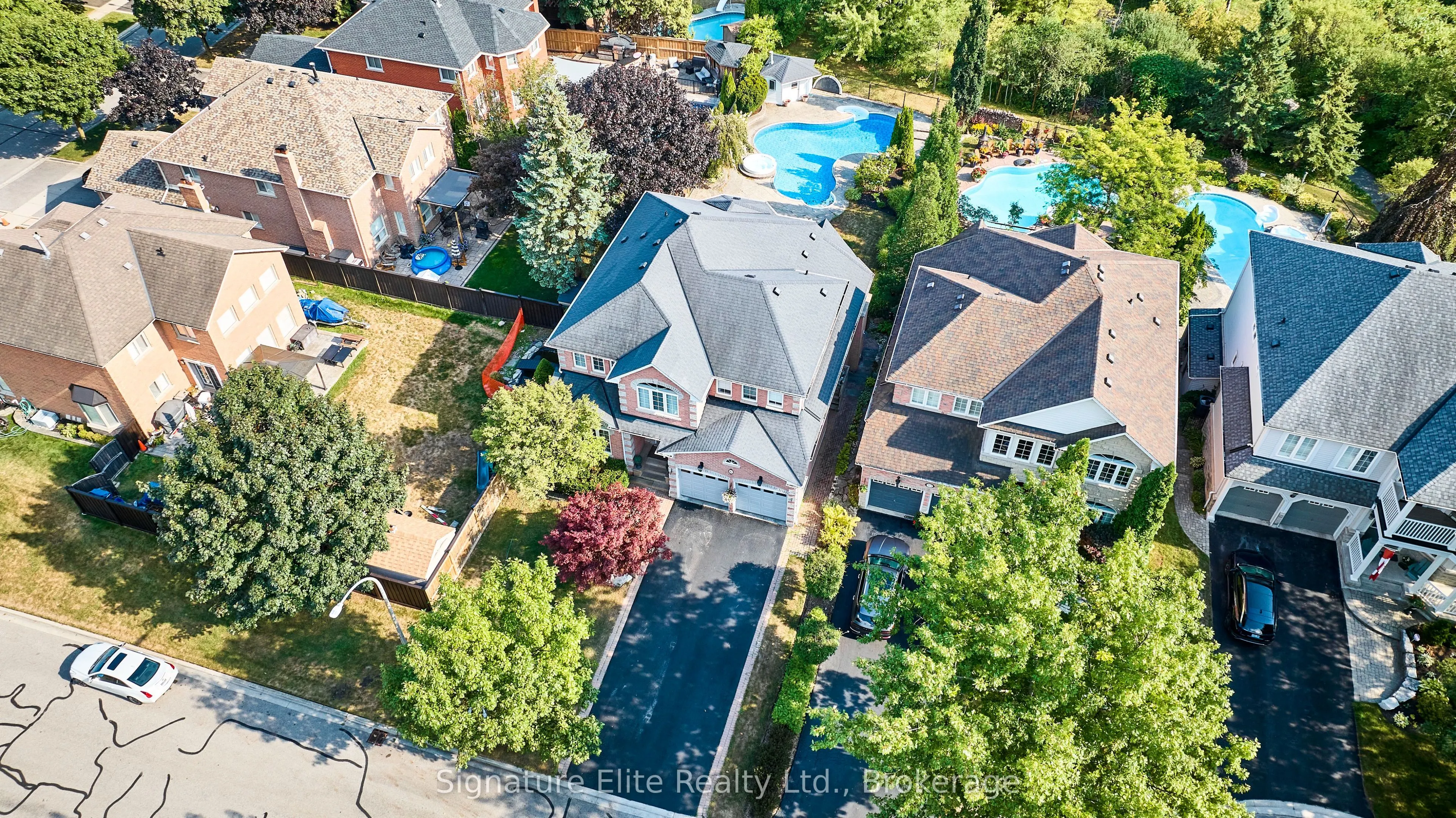 51 Roan Drive