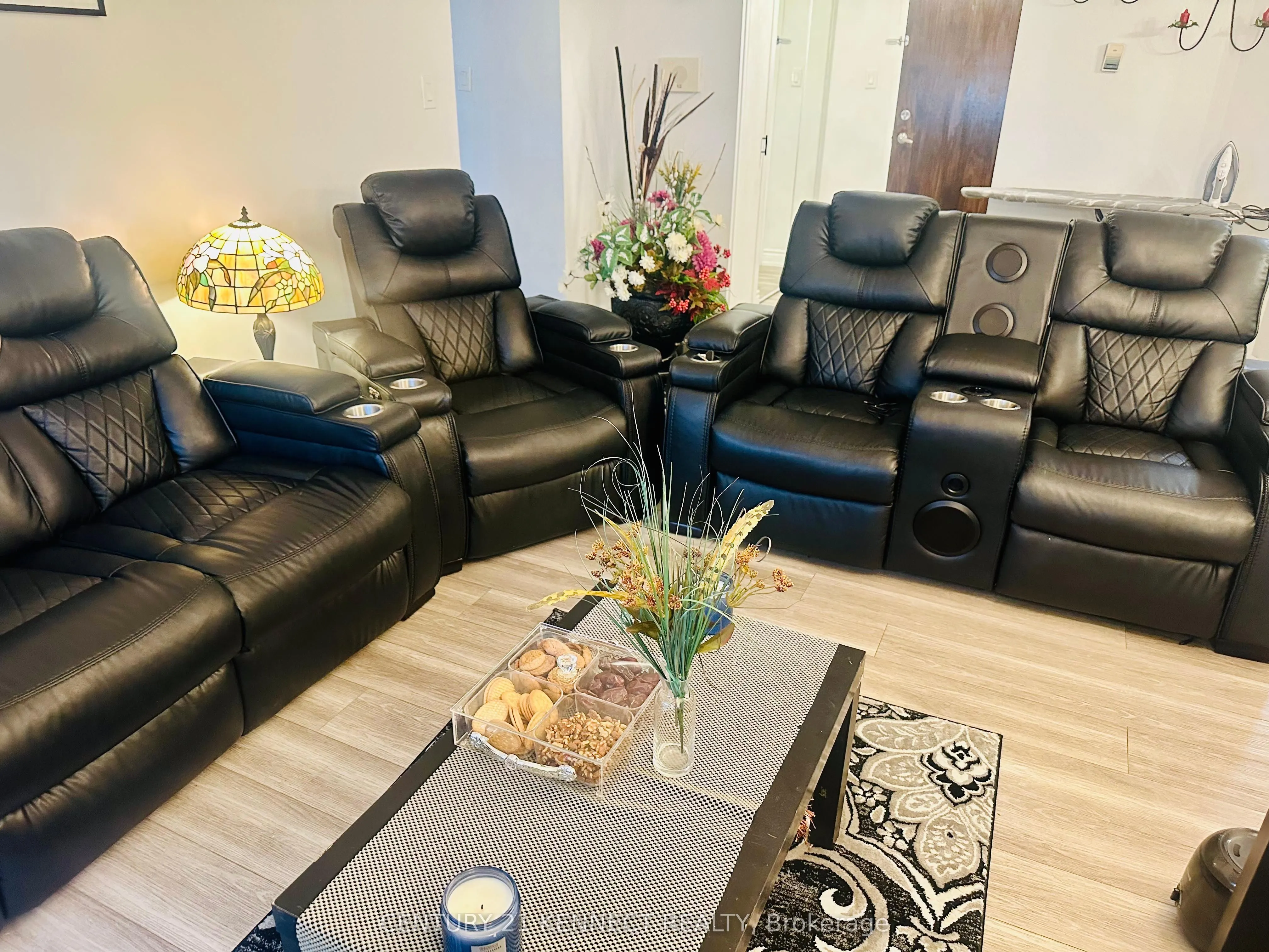 15 Torrance Road, #1409