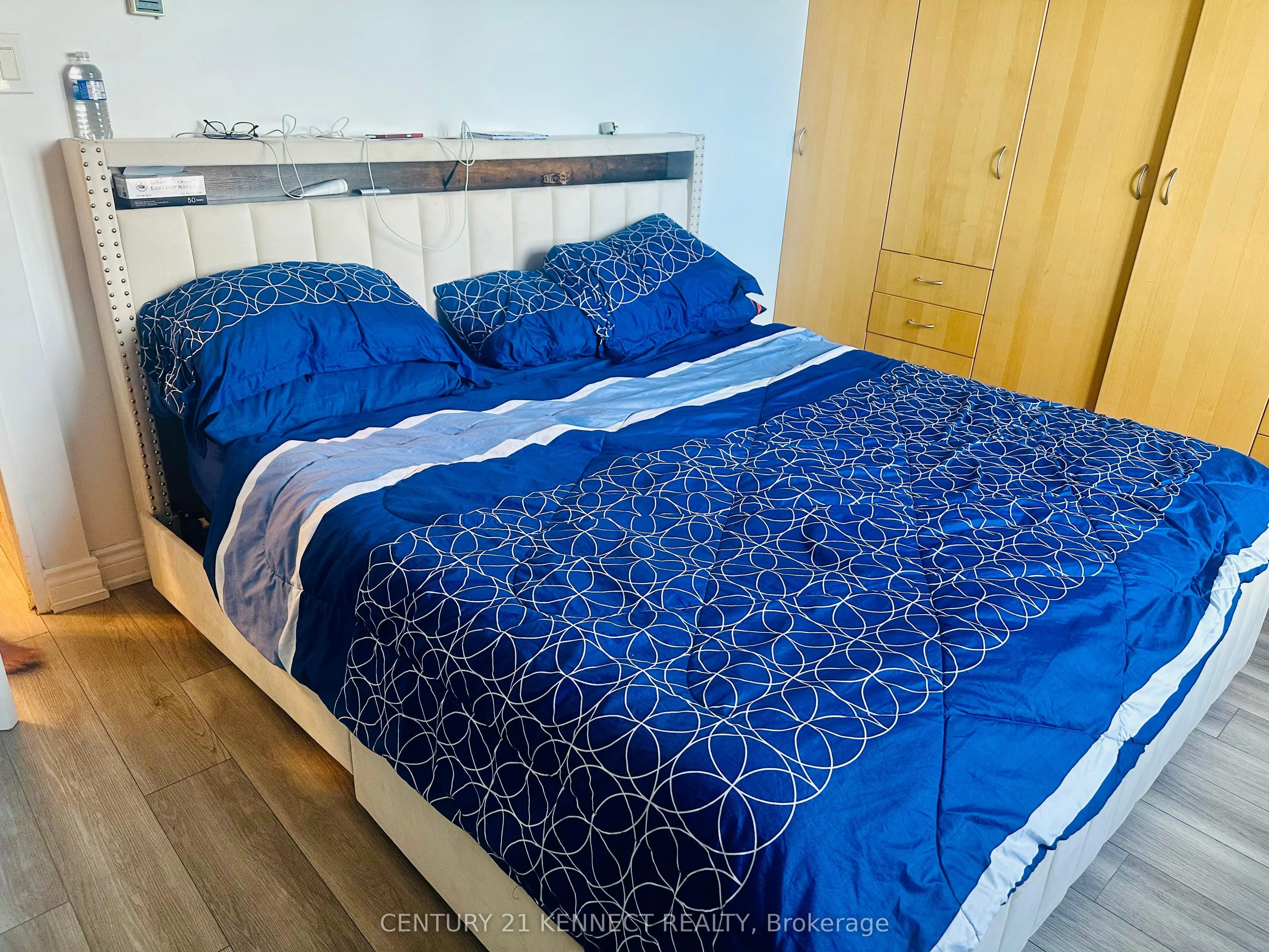 15 Torrance Road, #1409