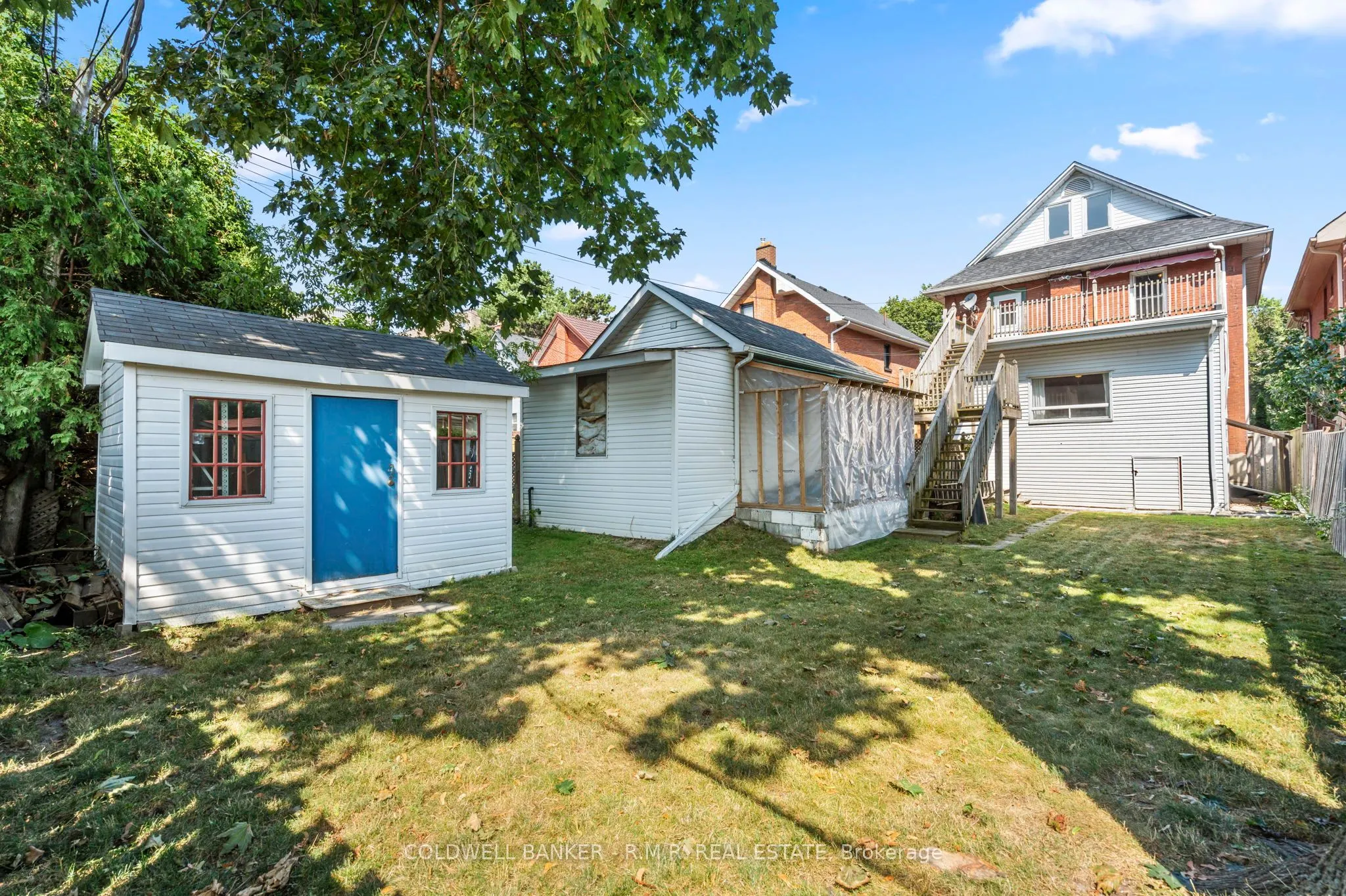 135 Brock Street E