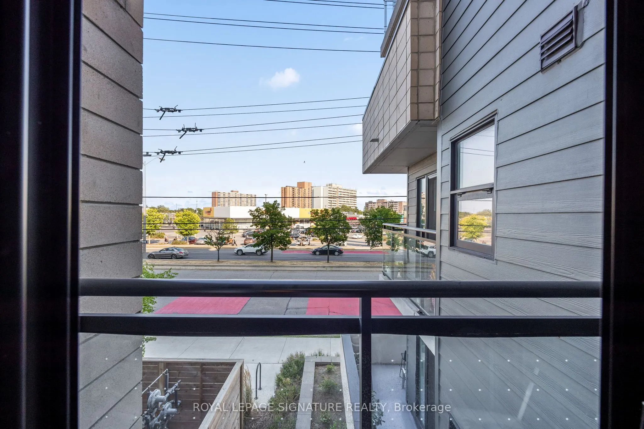 1 Falaise Road, #214