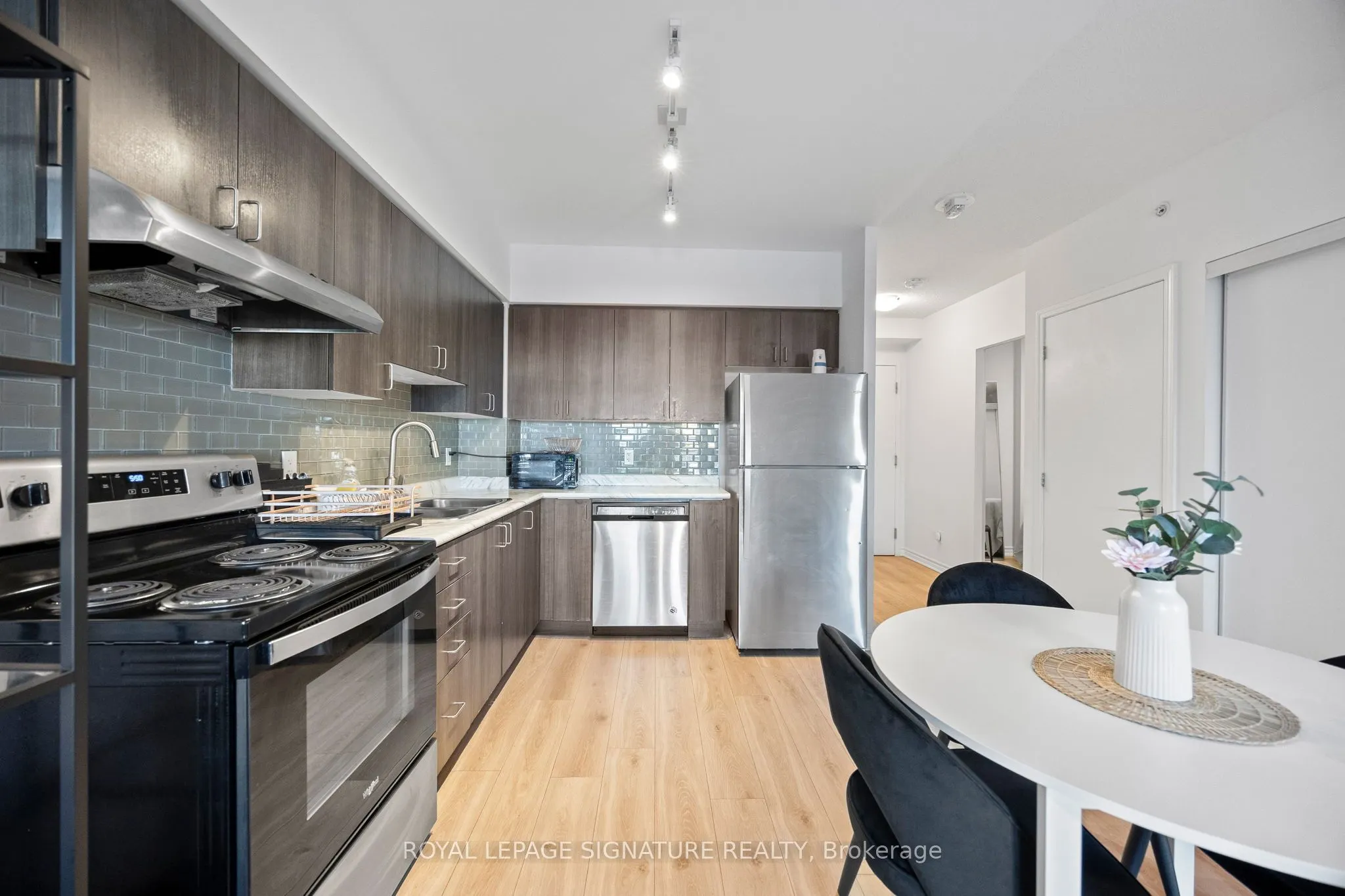 1 Falaise Road, #214
