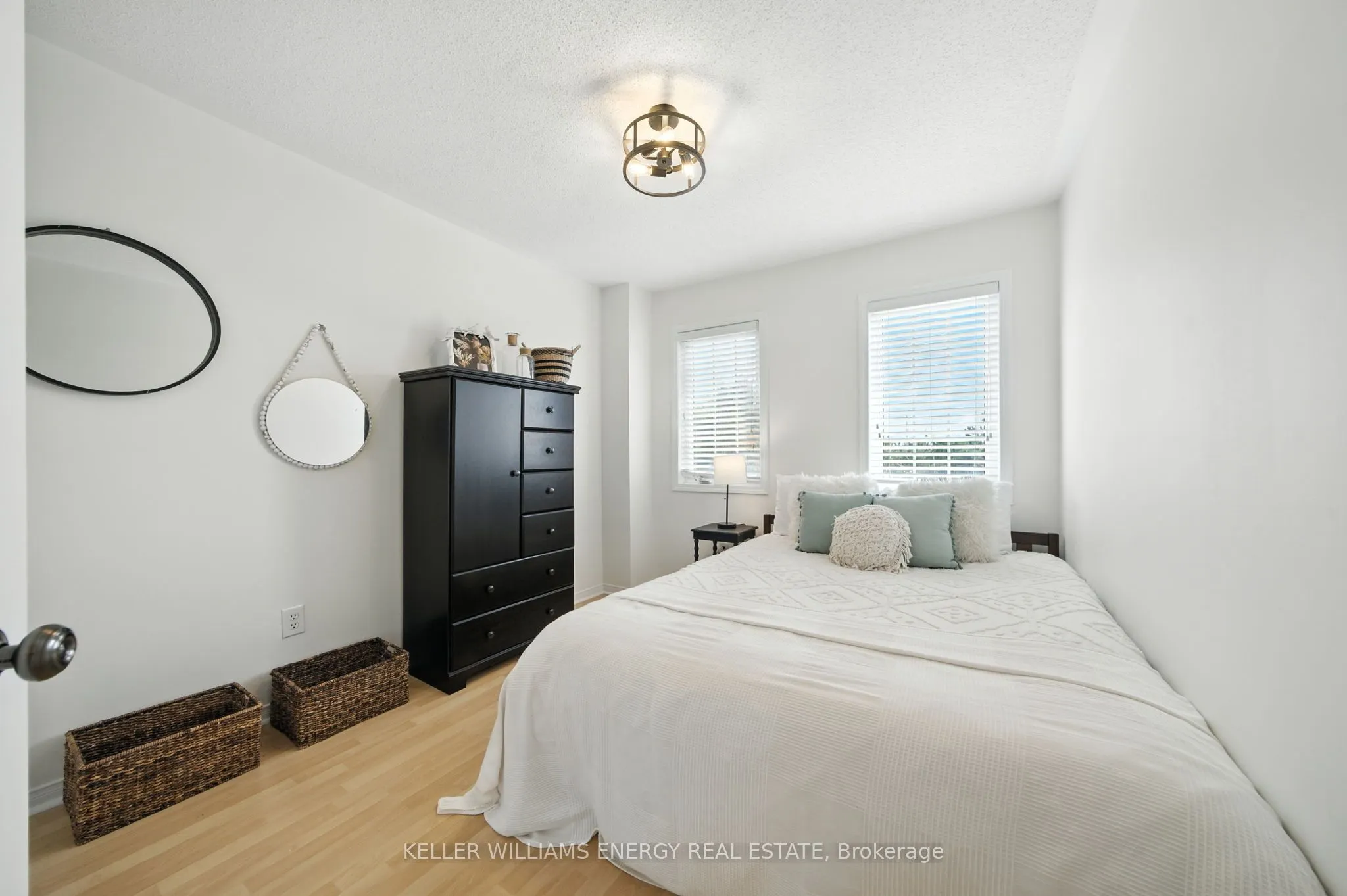 1790 Finch Avenue, #15