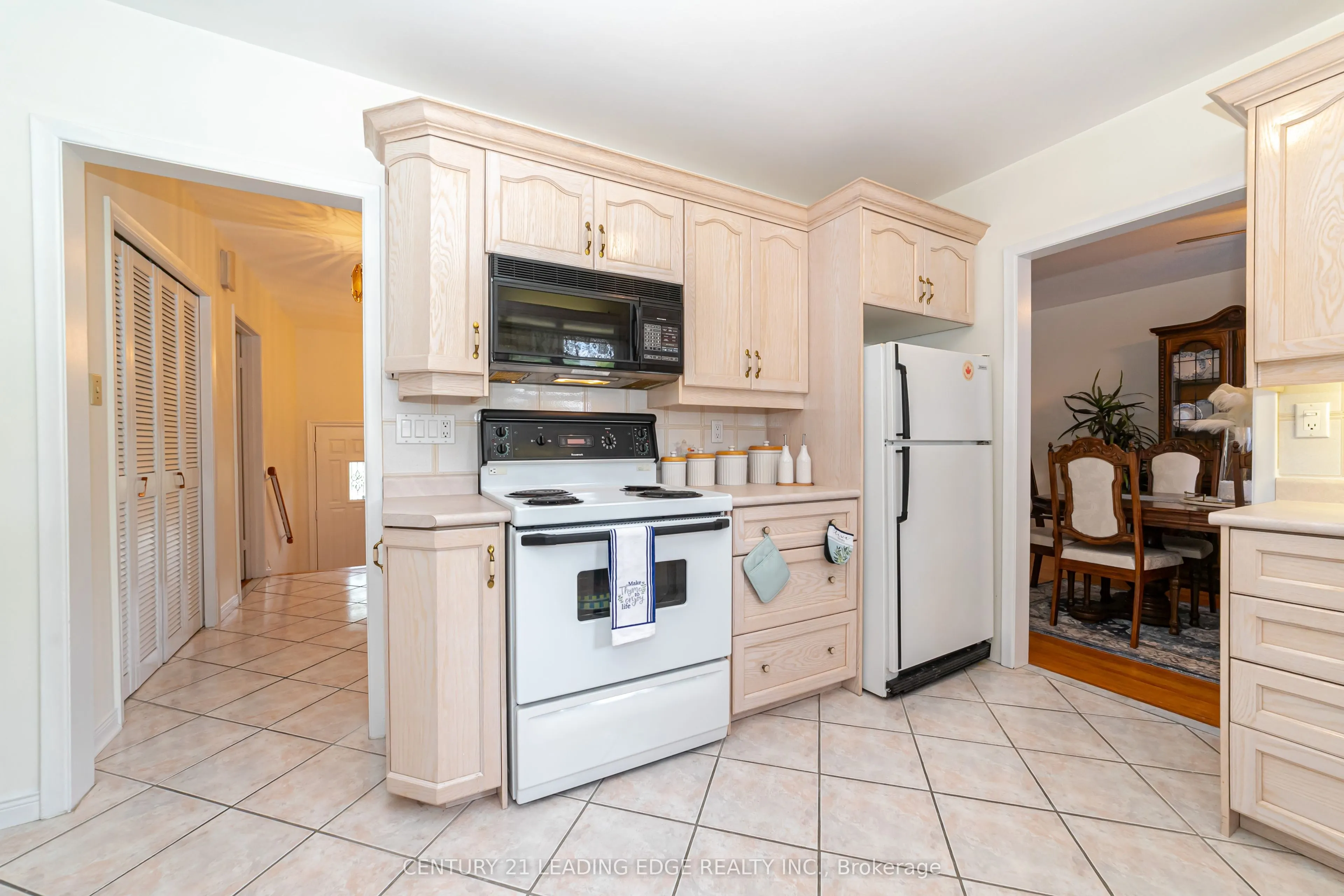43 GLENDOWER Circuit