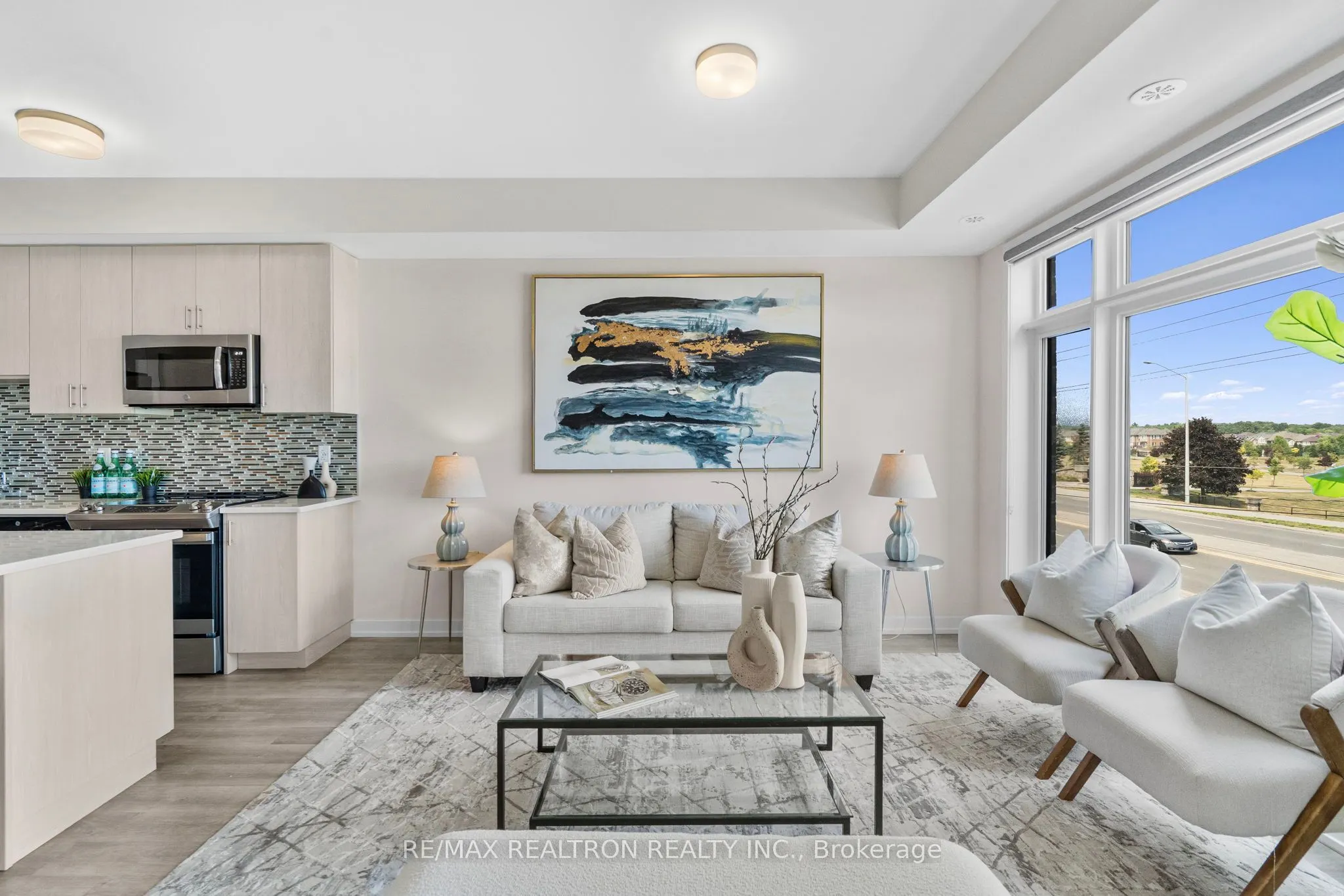 2550 Castlegate Crossing, #401