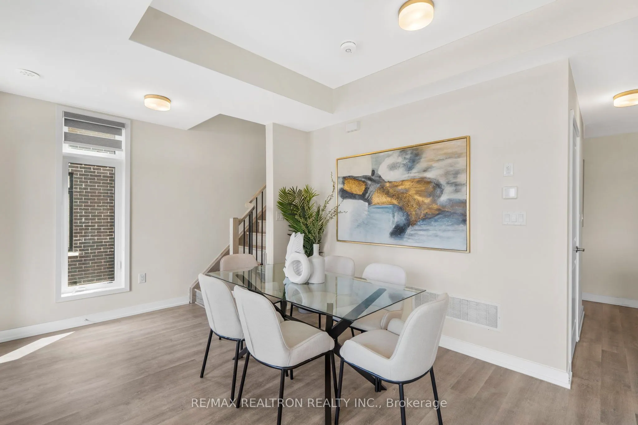 2550 Castlegate Crossing, #401
