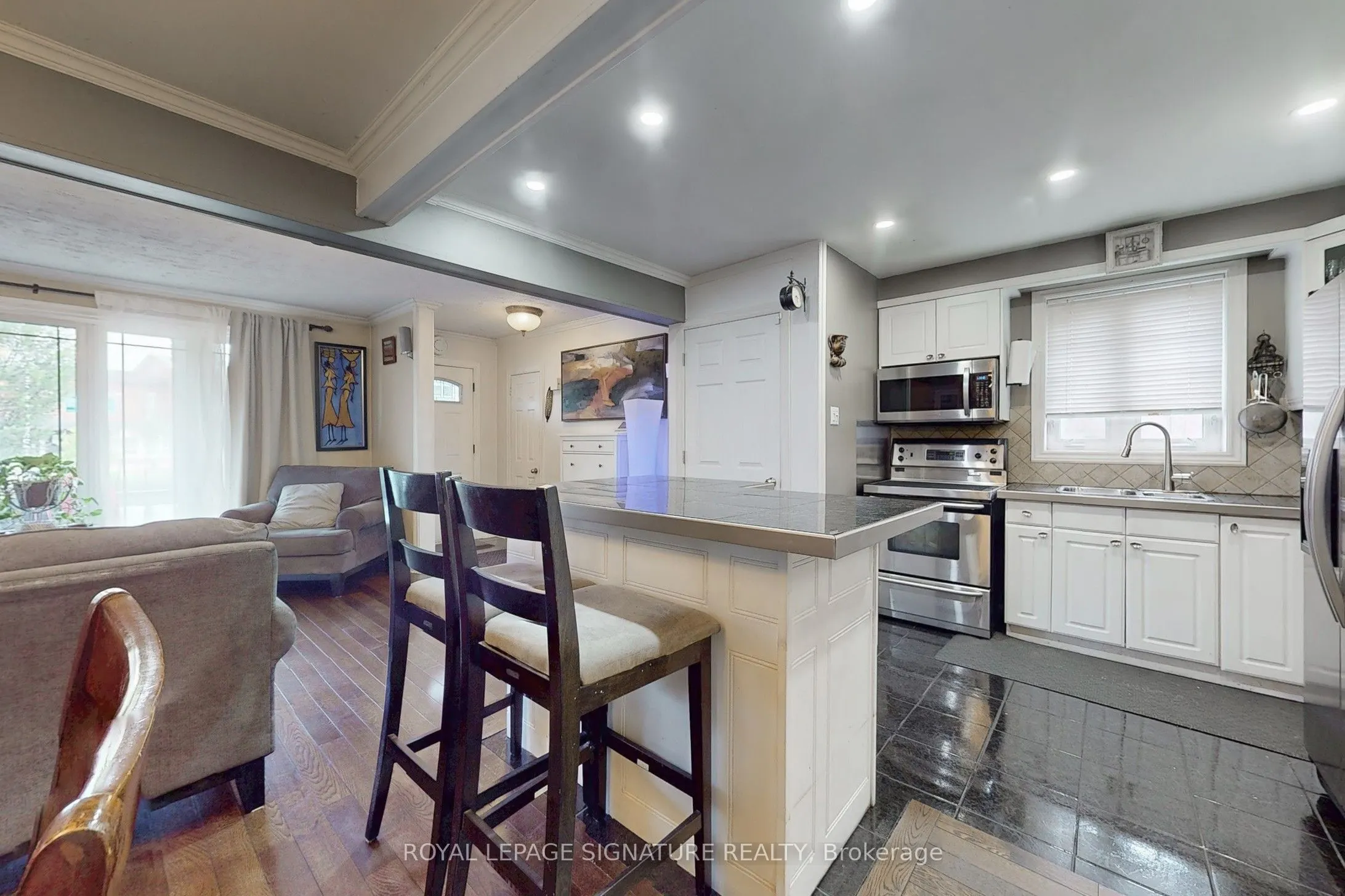 11 Bucannan Road