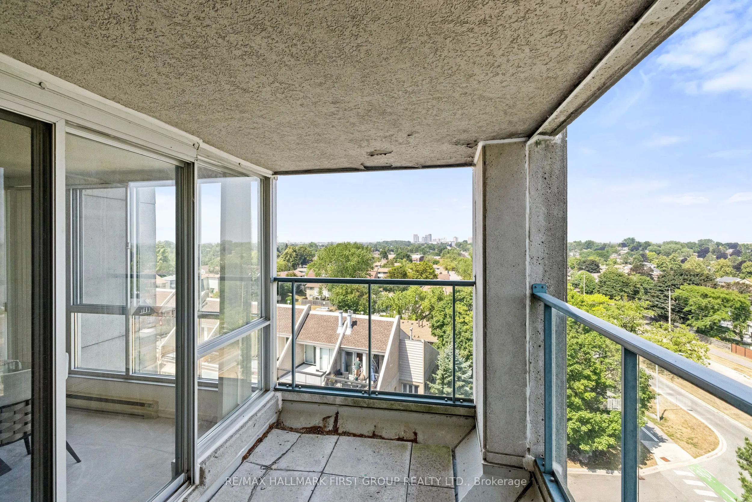 25 Cumberland Lane, #701