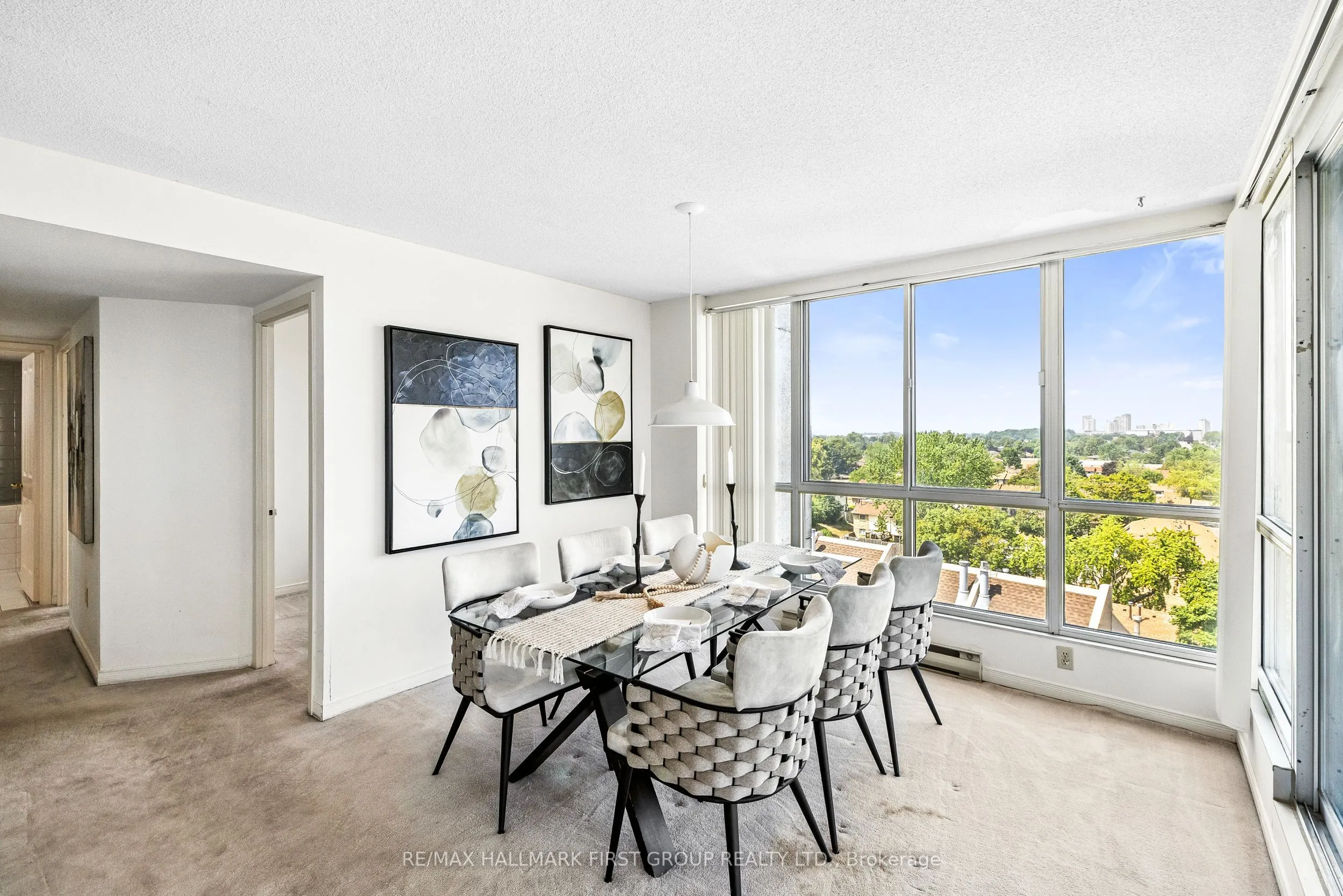 25 Cumberland Lane, #701