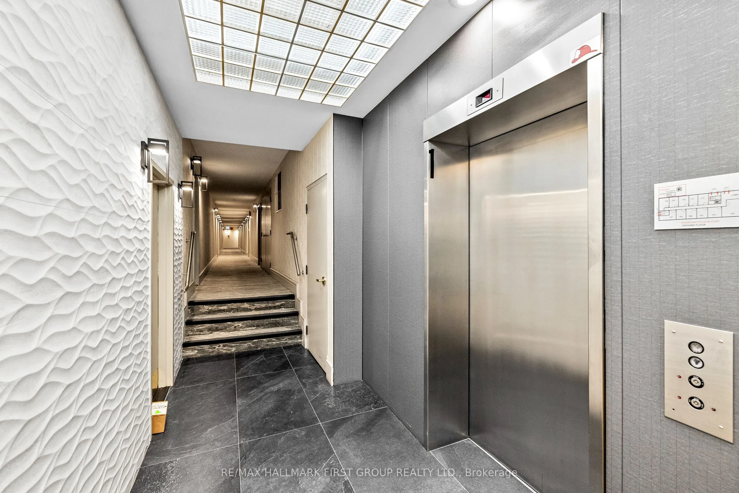 25 Cumberland Lane, #701