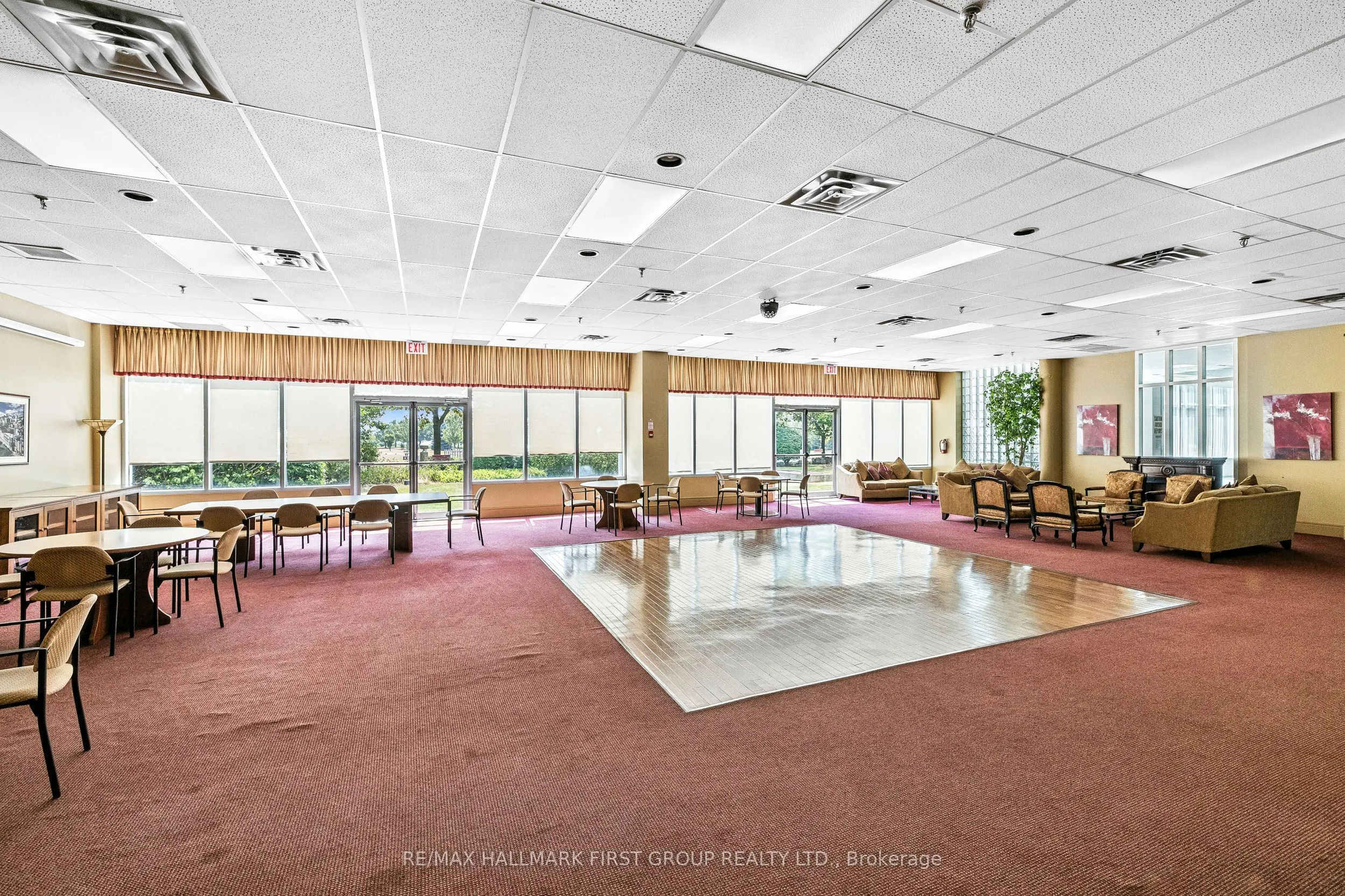 25 Cumberland Lane, #701