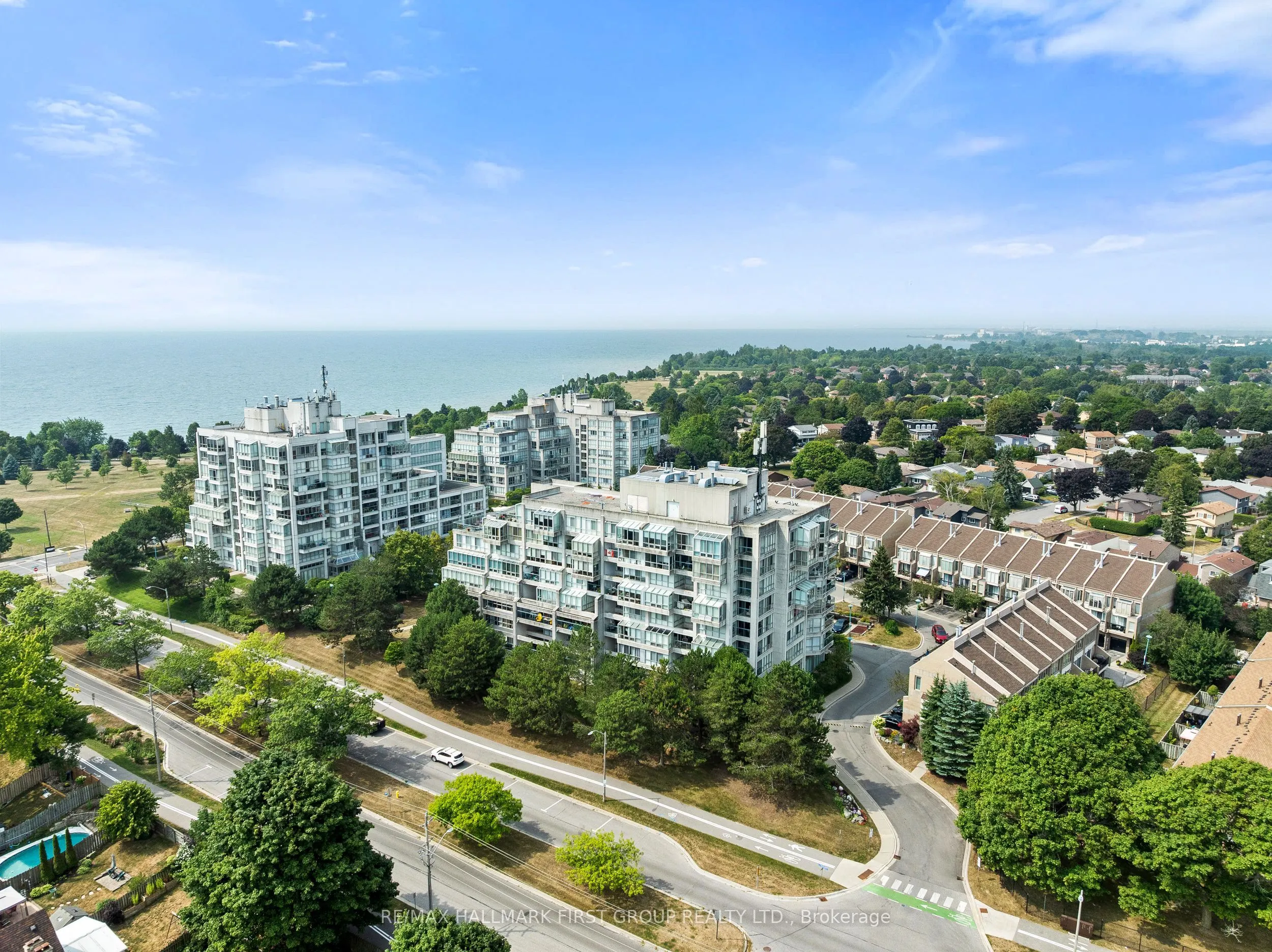 25 Cumberland Lane, #701
