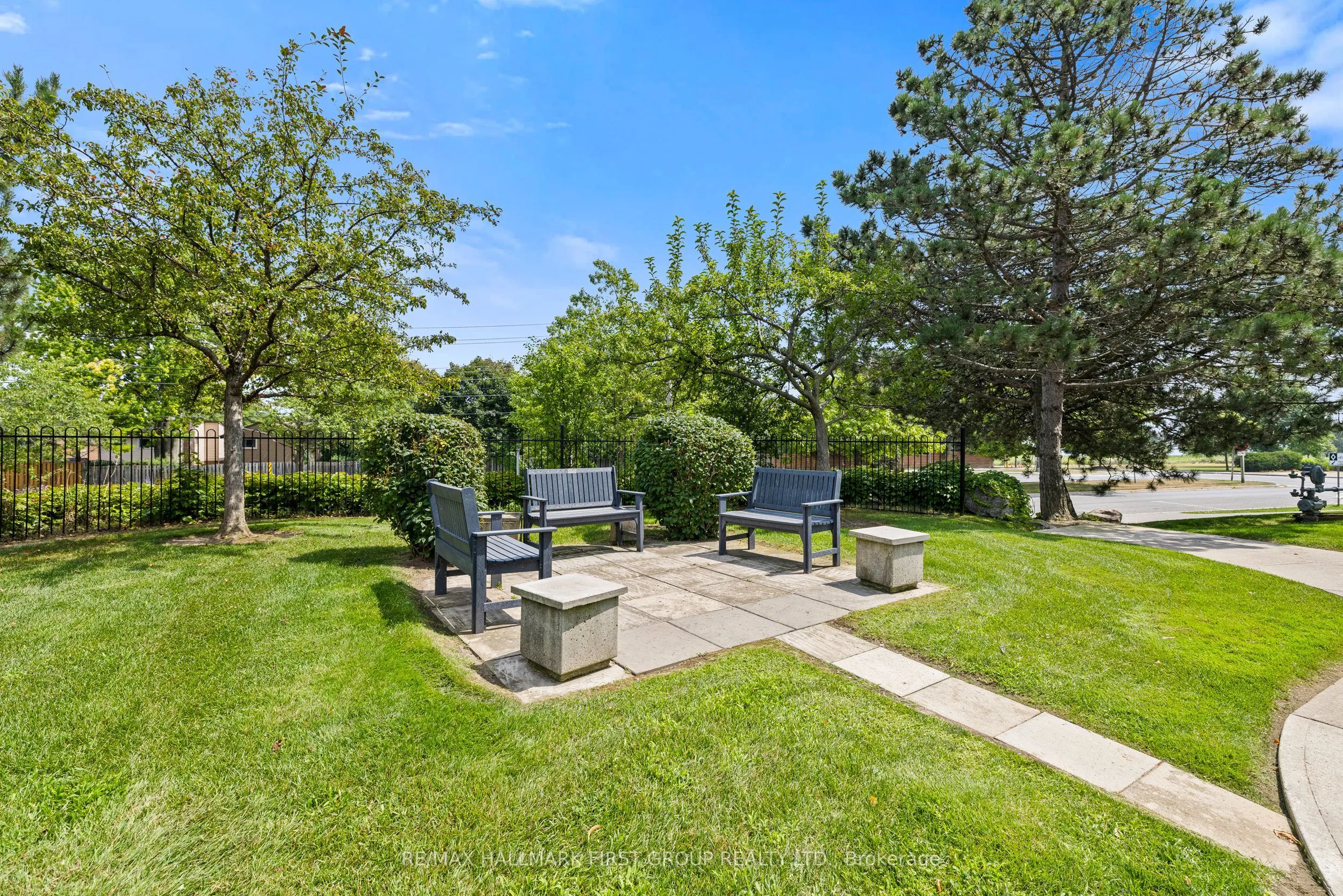 25 Cumberland Lane, #701