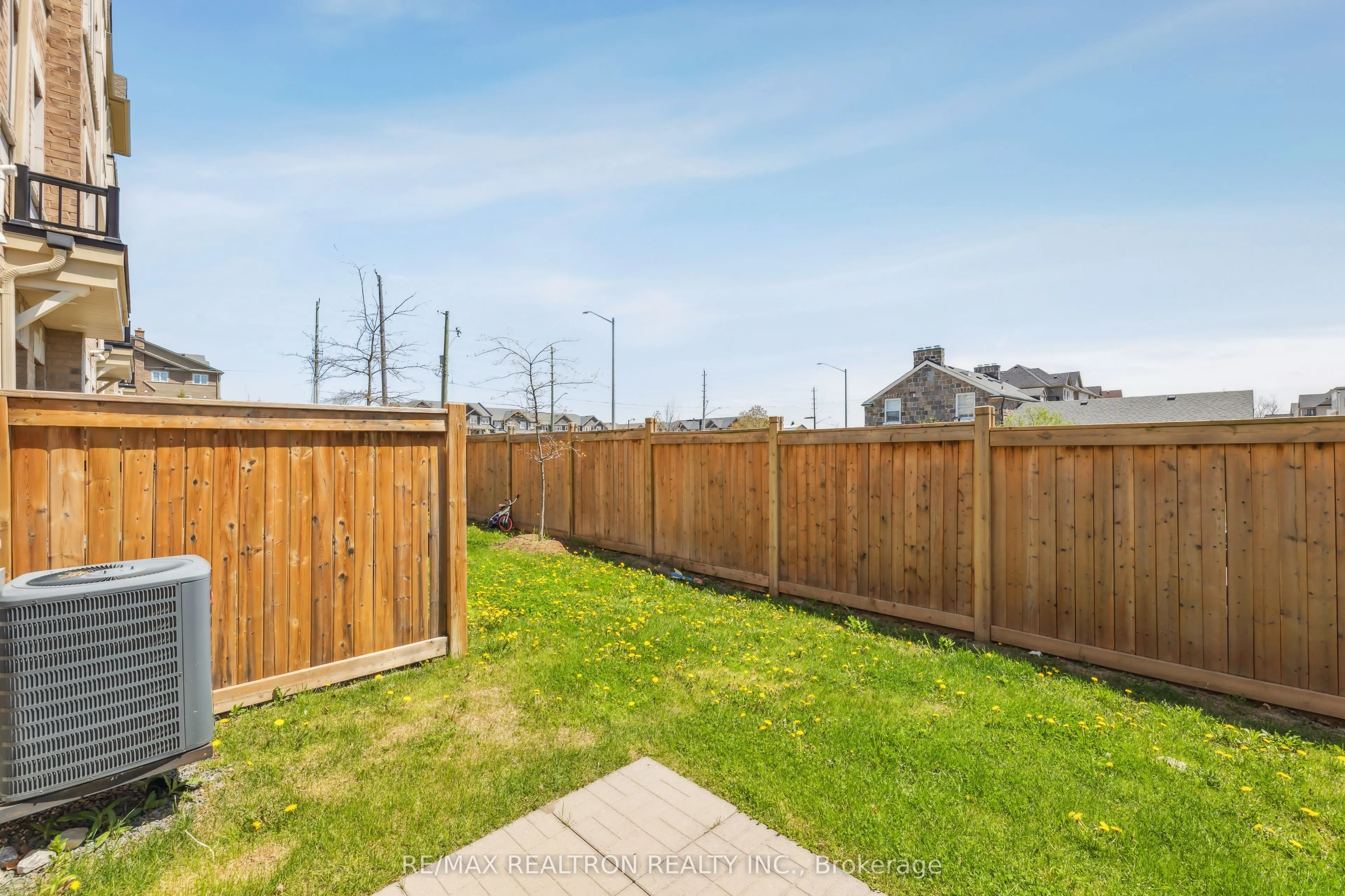 25 Christabelle Path, #369