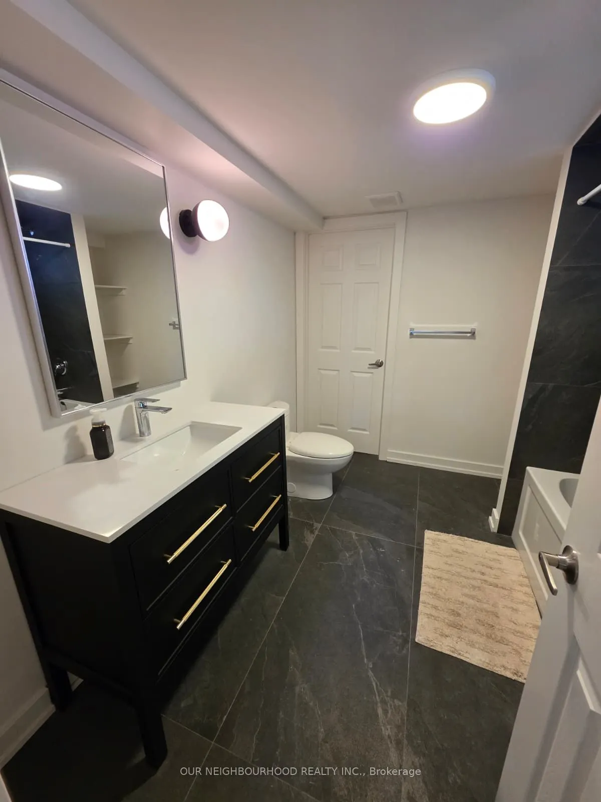 32 Marchington Circle, #Lower