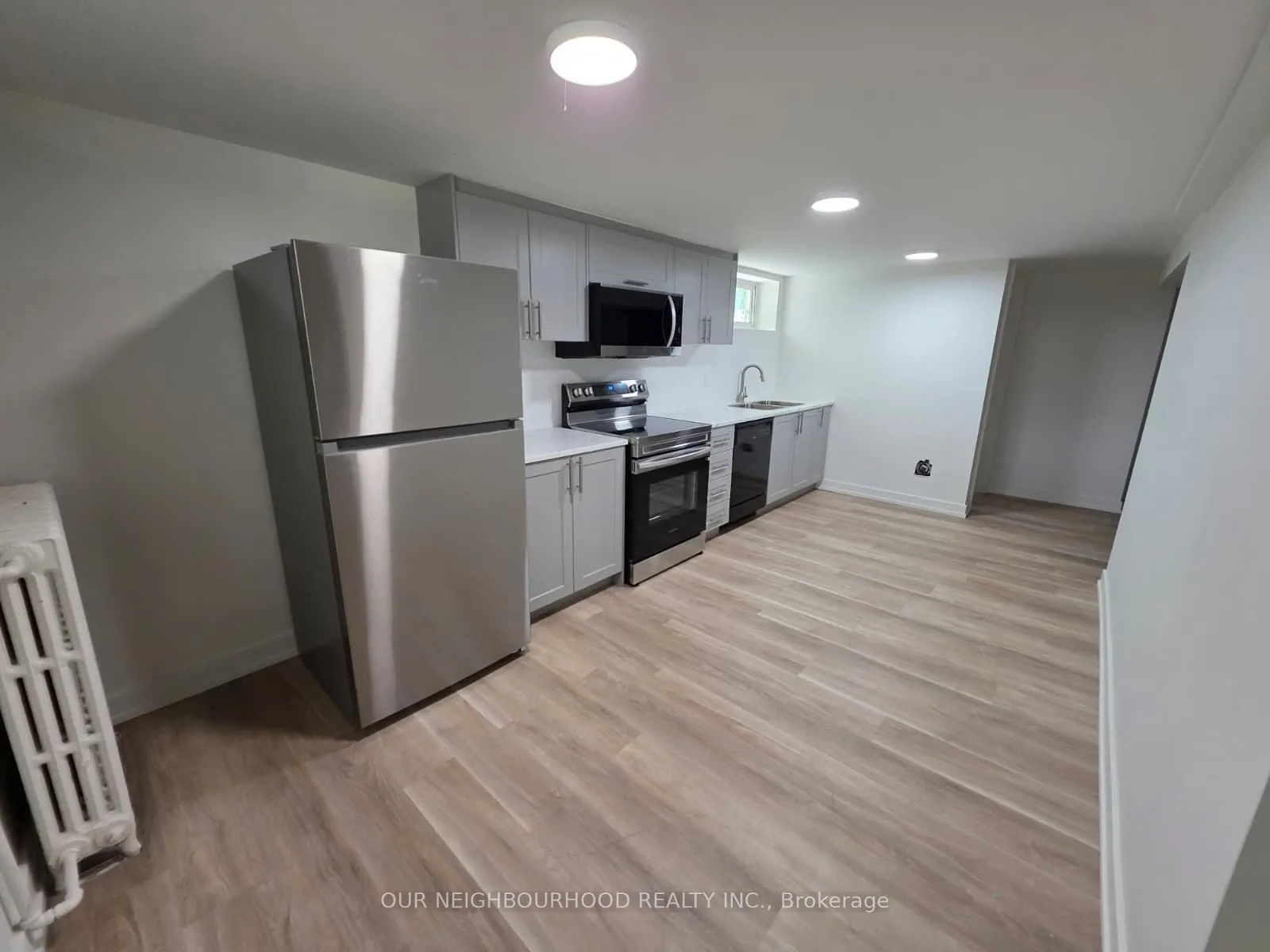 32 Marchington Circle, #Lower