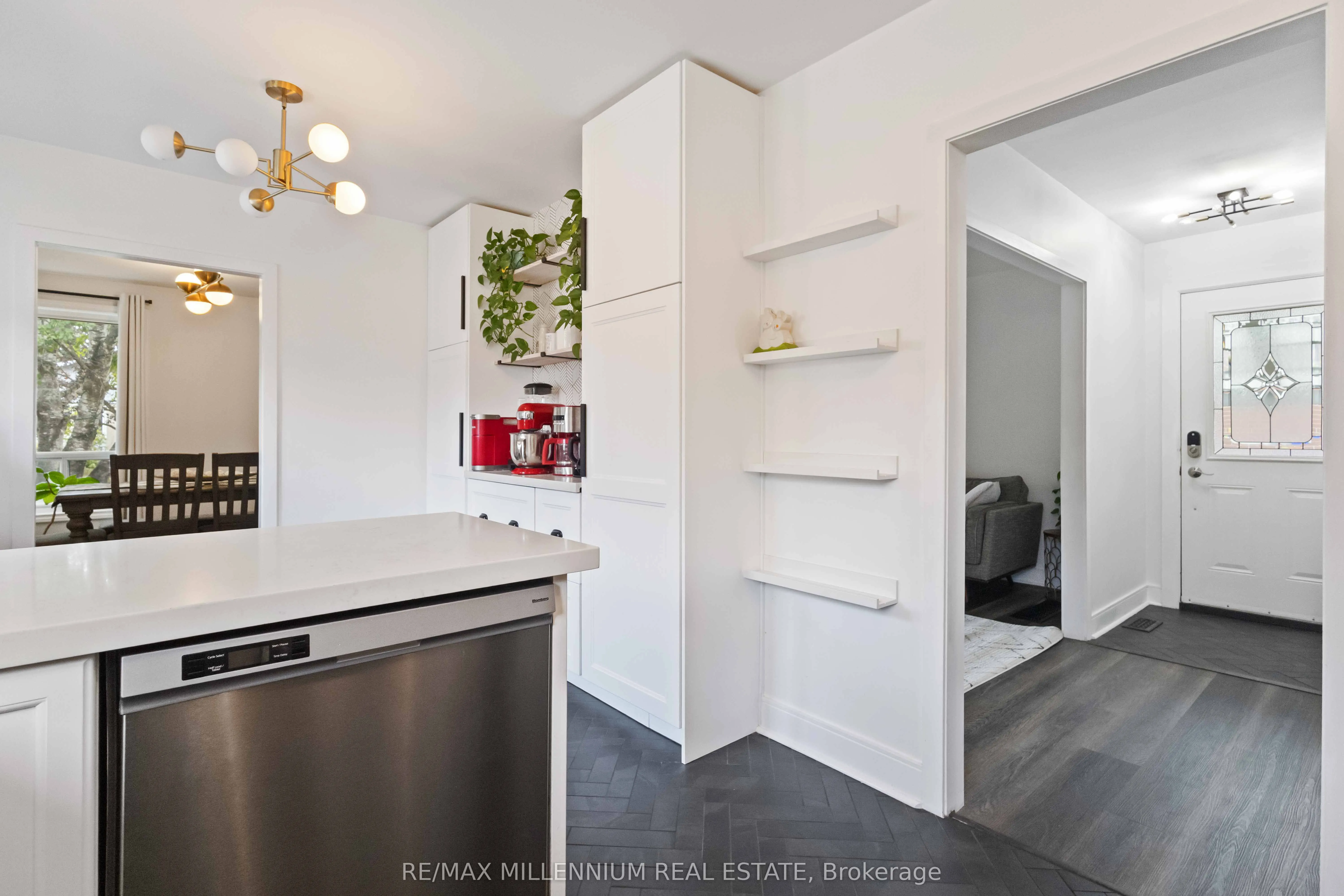 1350 Tatra Drive