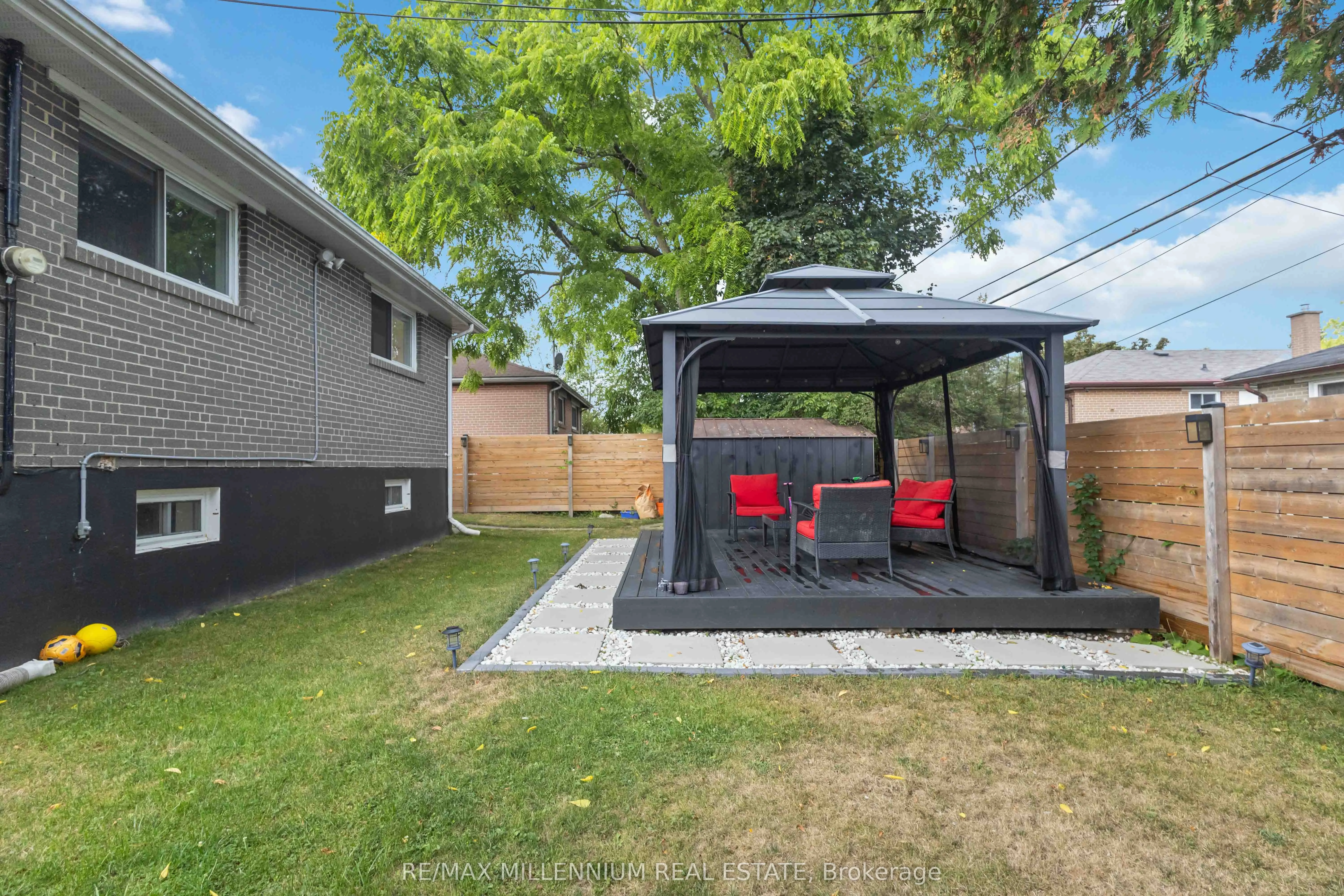 1350 Tatra Drive