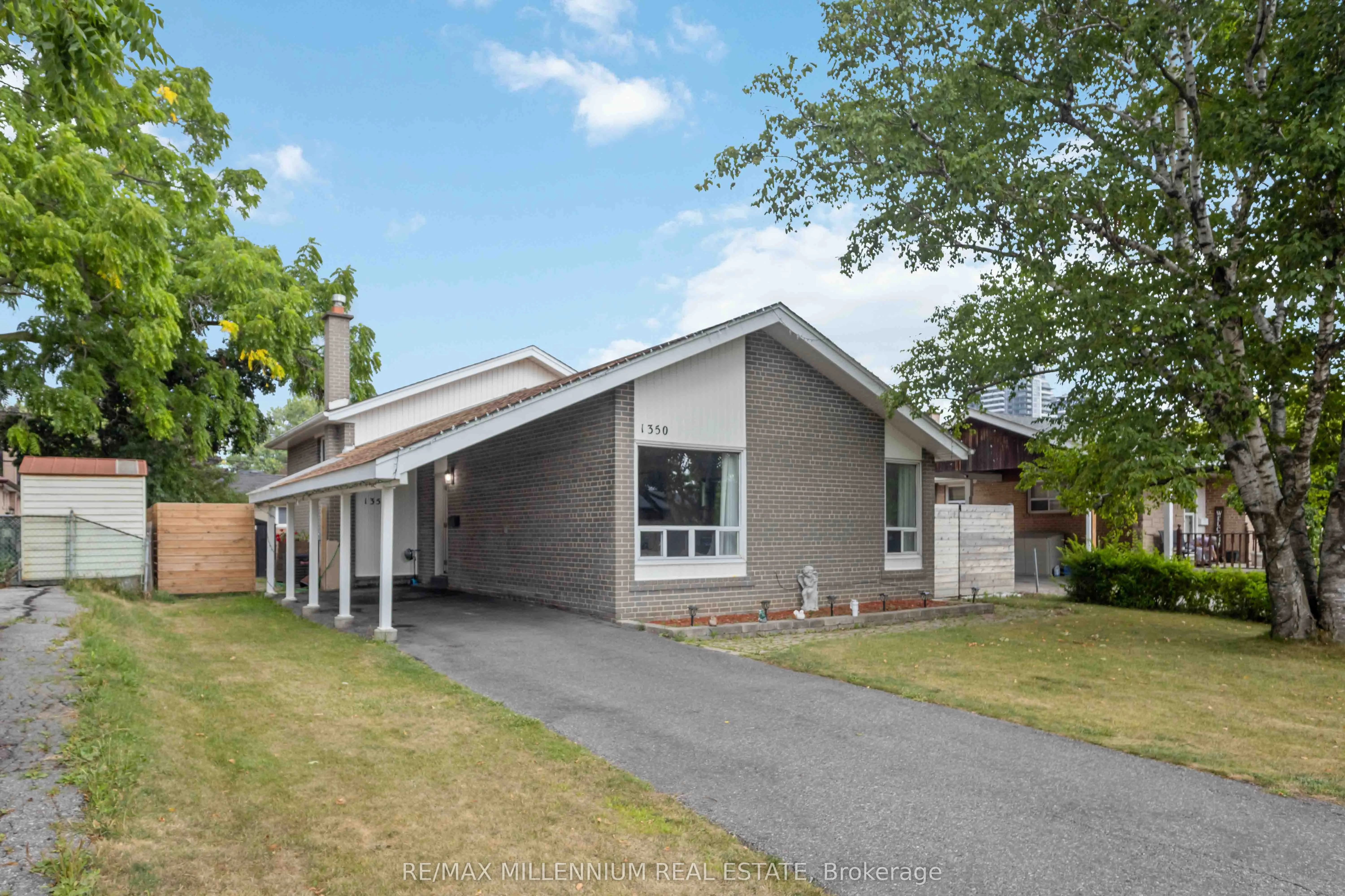 1350 Tatra Drive