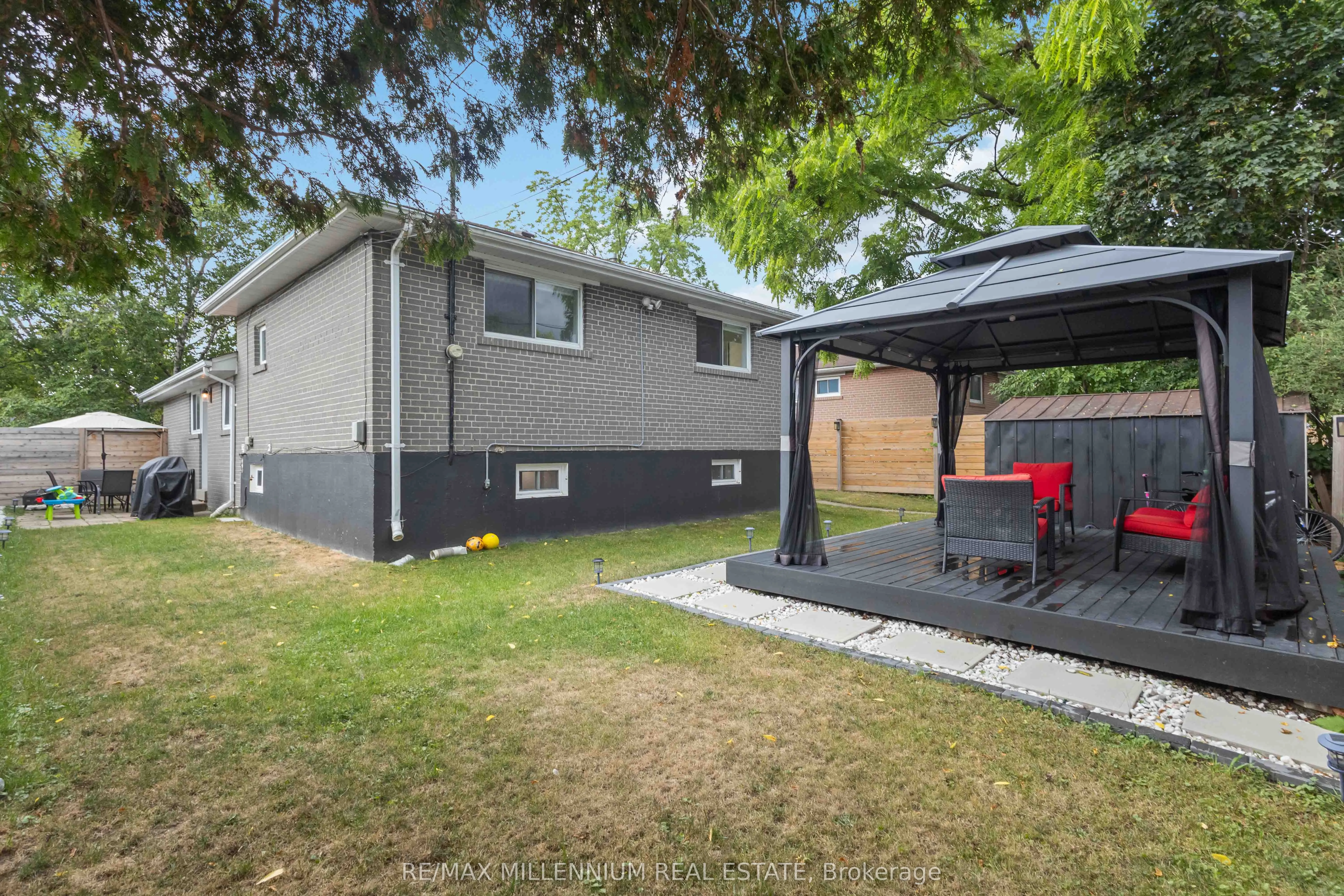 1350 Tatra Drive