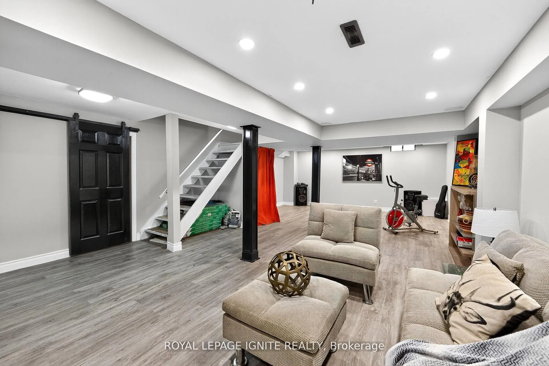 7 Ducatel Crescent