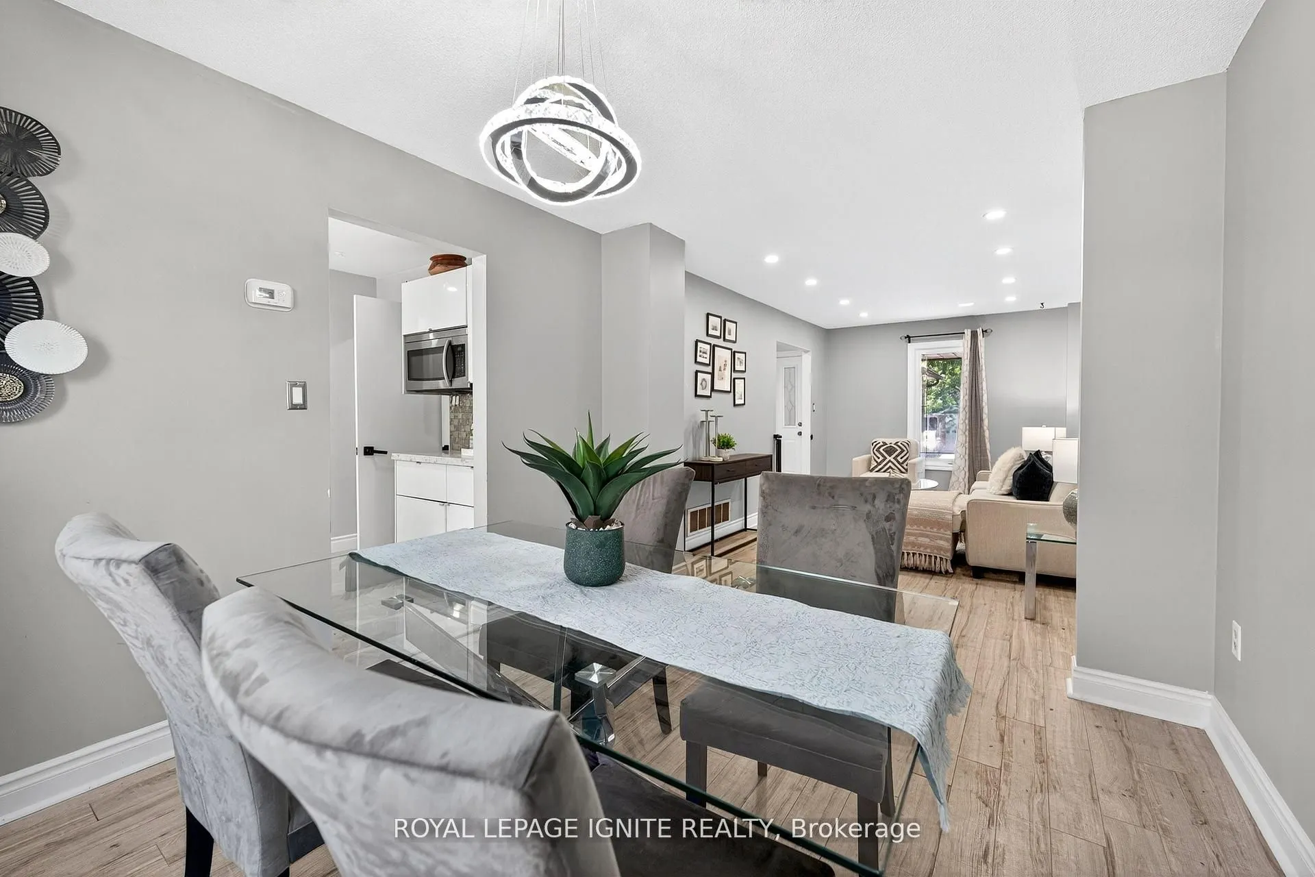 7 Ducatel Crescent
