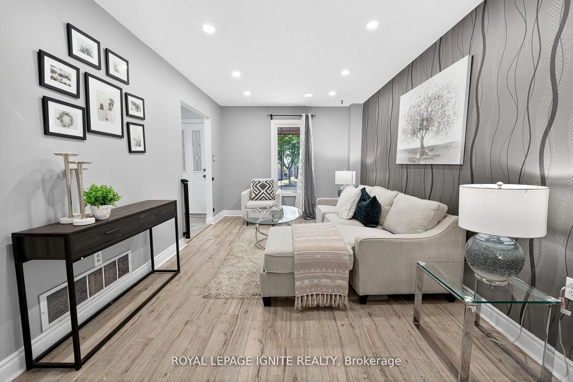 7 Ducatel Crescent
