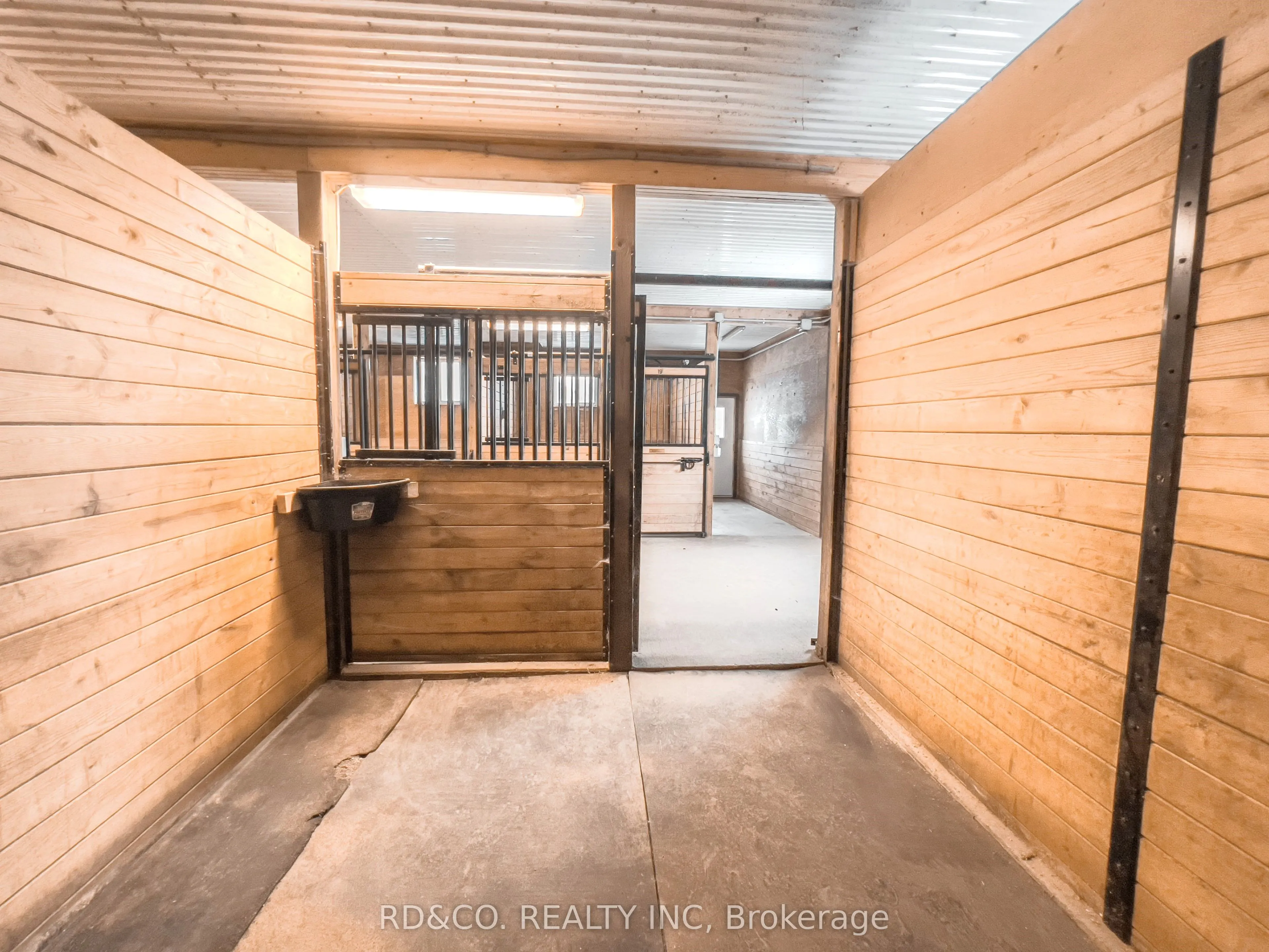 9752 Enfield Road, #Arena