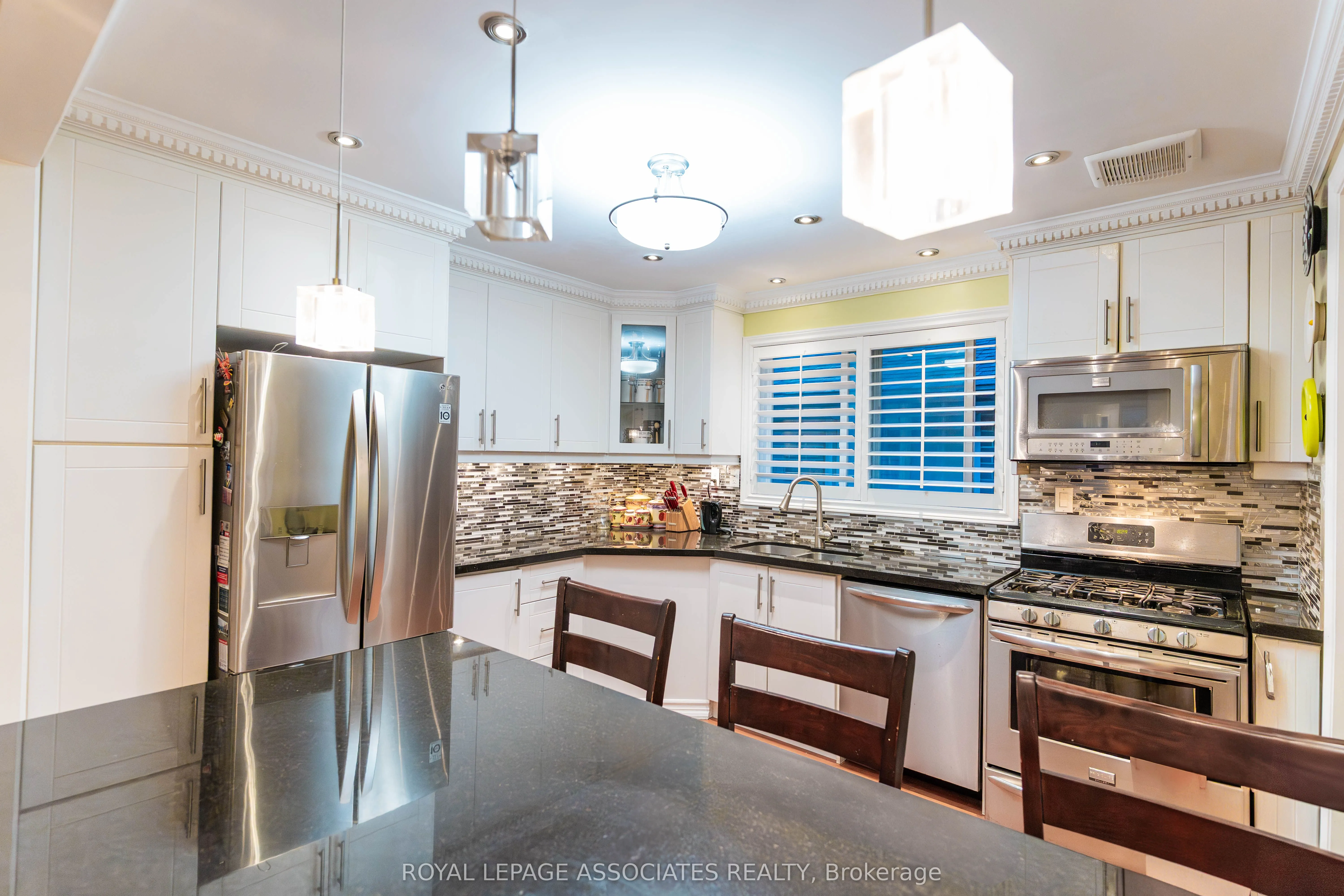 24 Hurley Crescent