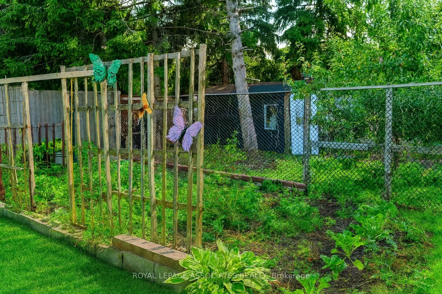 24 Hurley Crescent