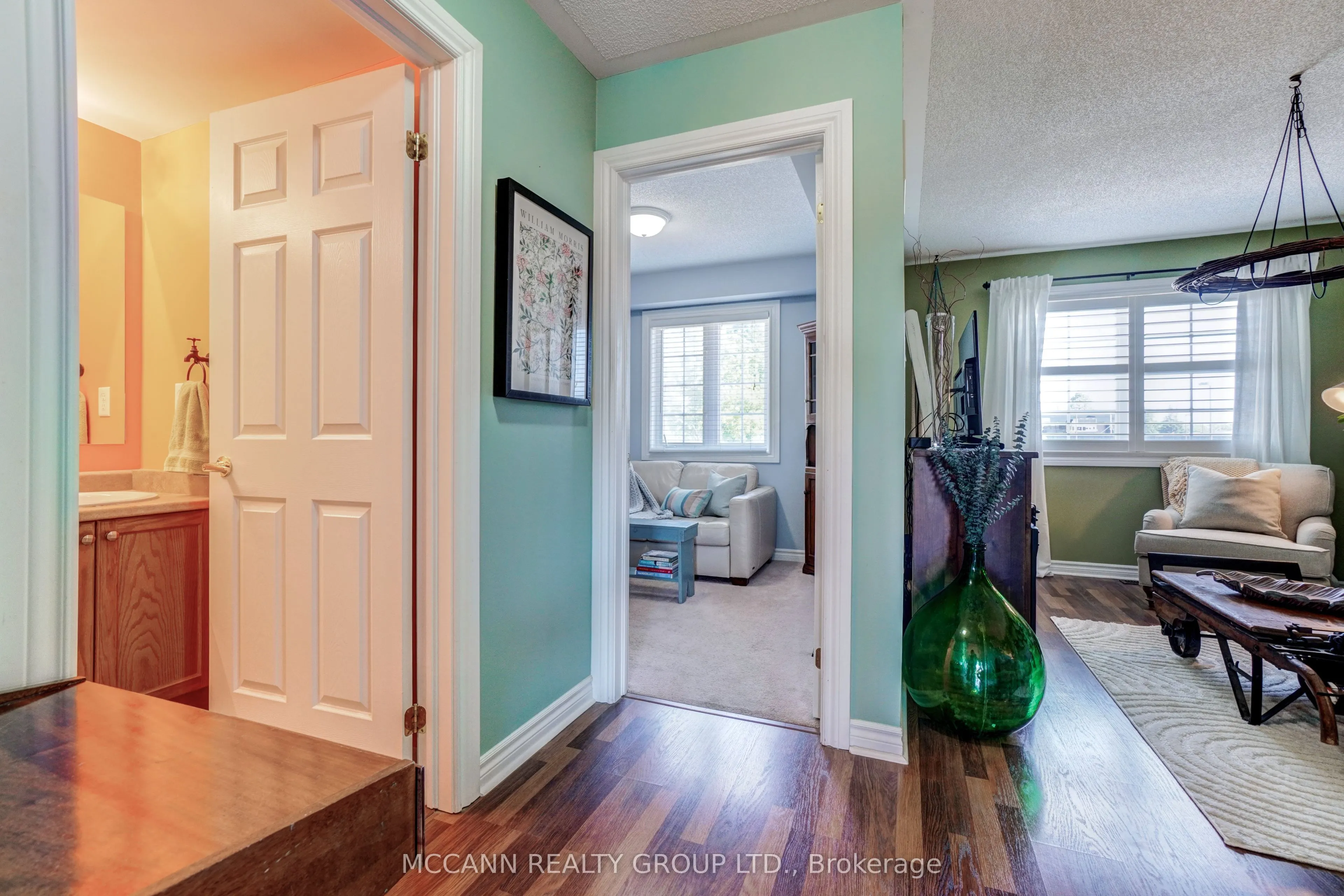 28 Wicker Park Way