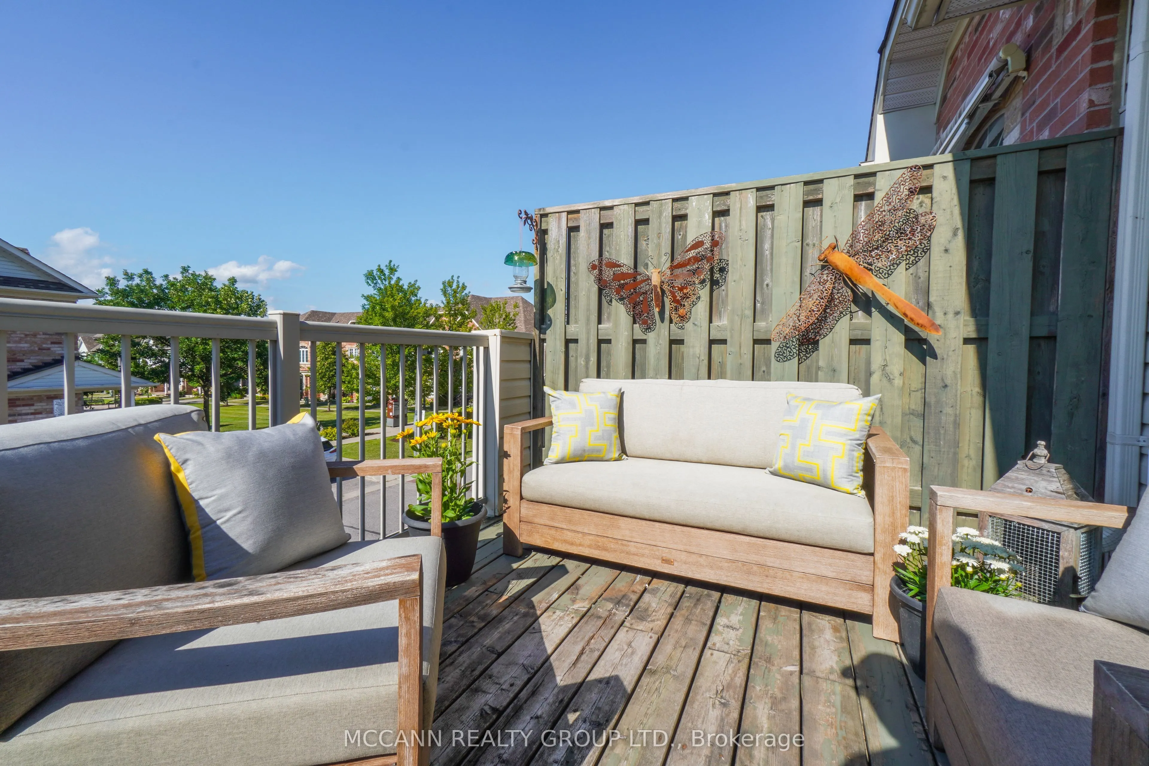 28 Wicker Park Way