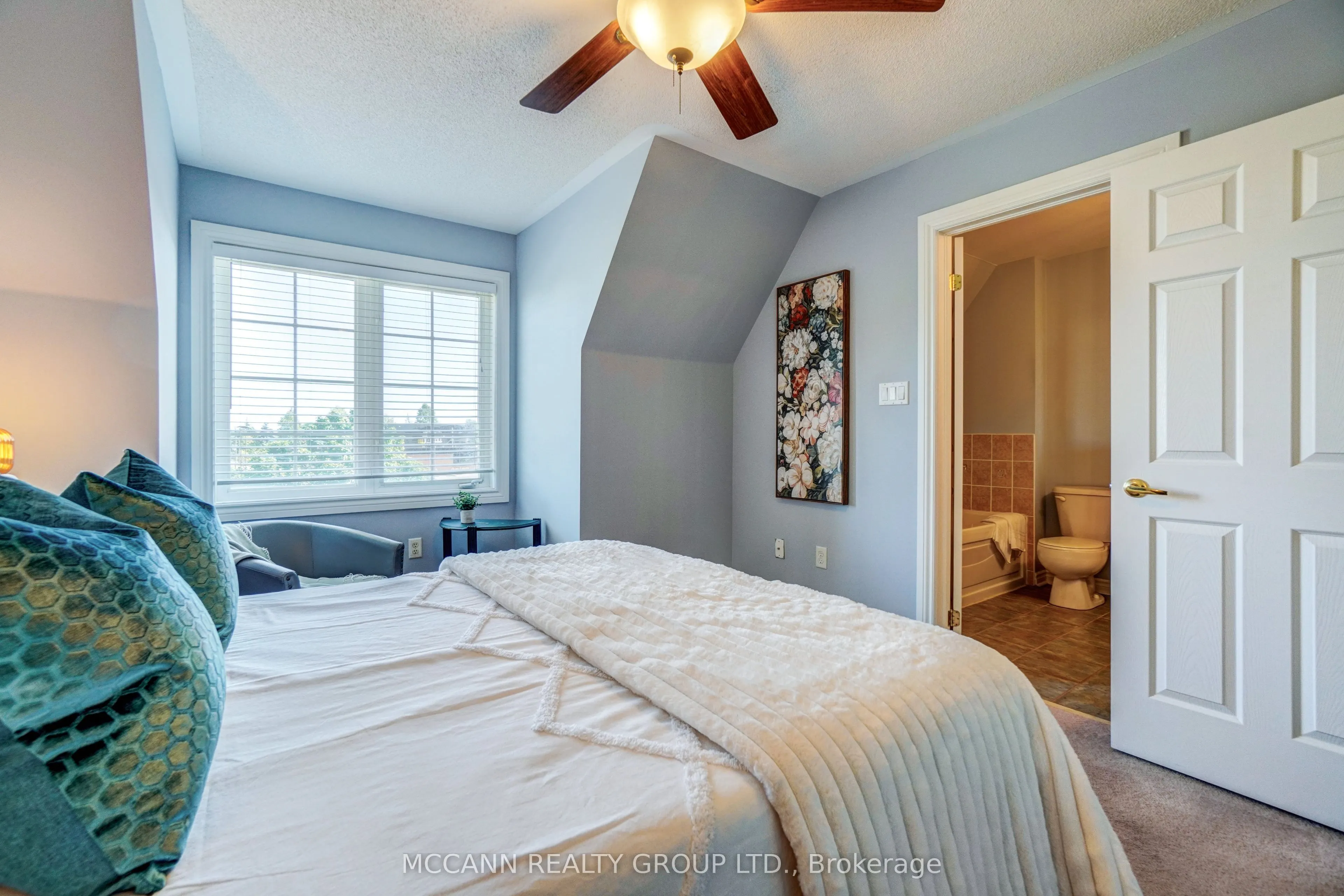 28 Wicker Park Way