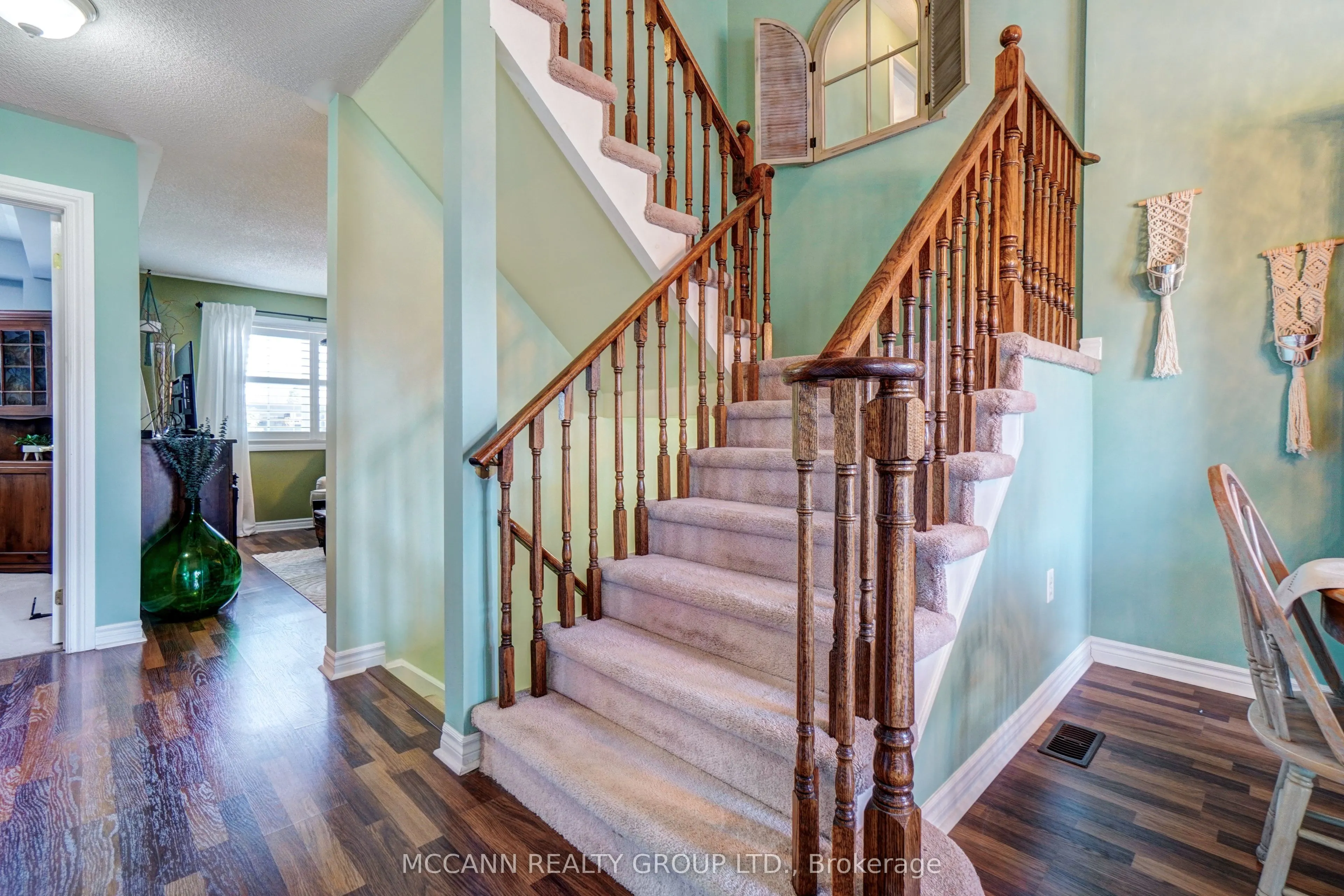 28 Wicker Park Way