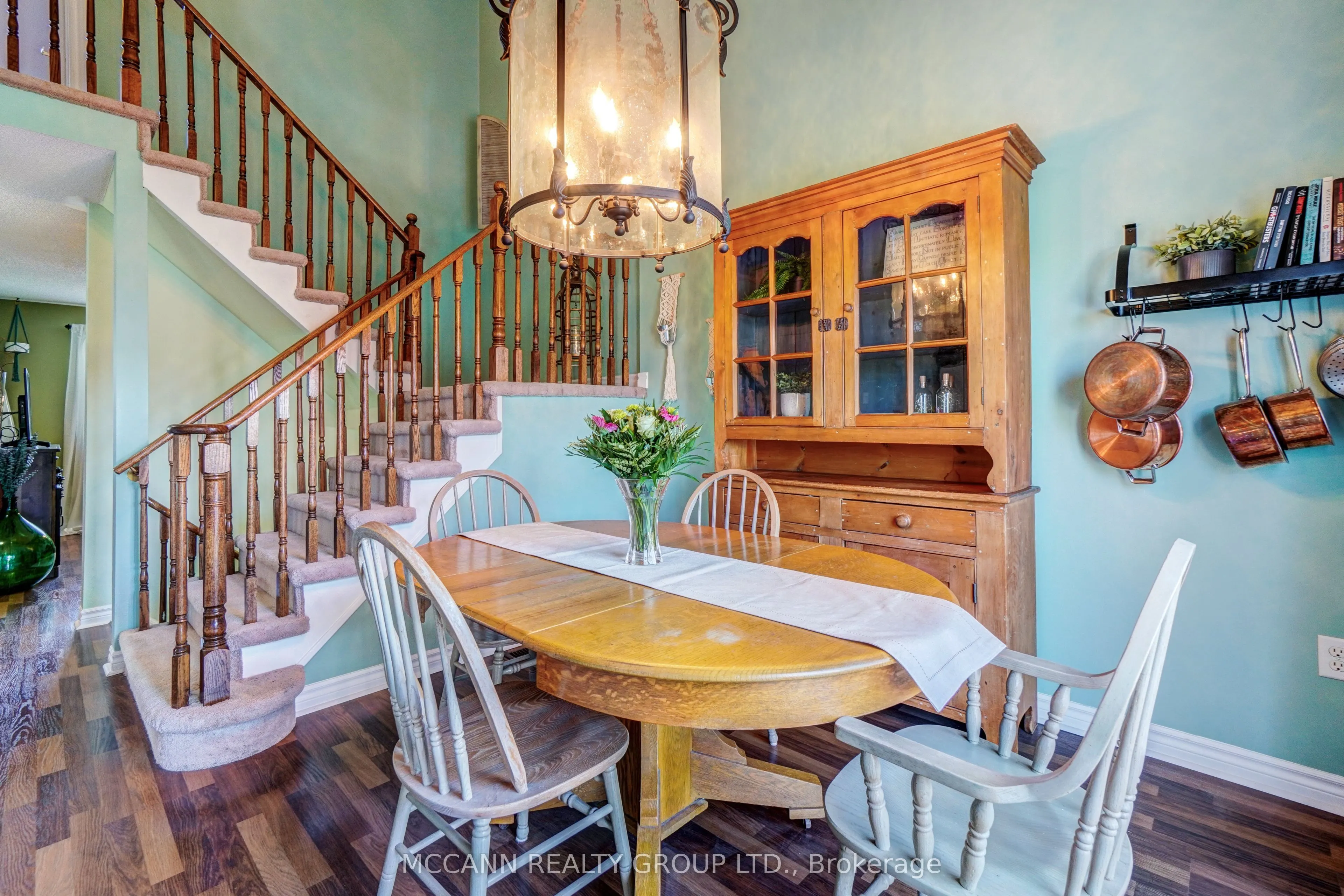 28 Wicker Park Way