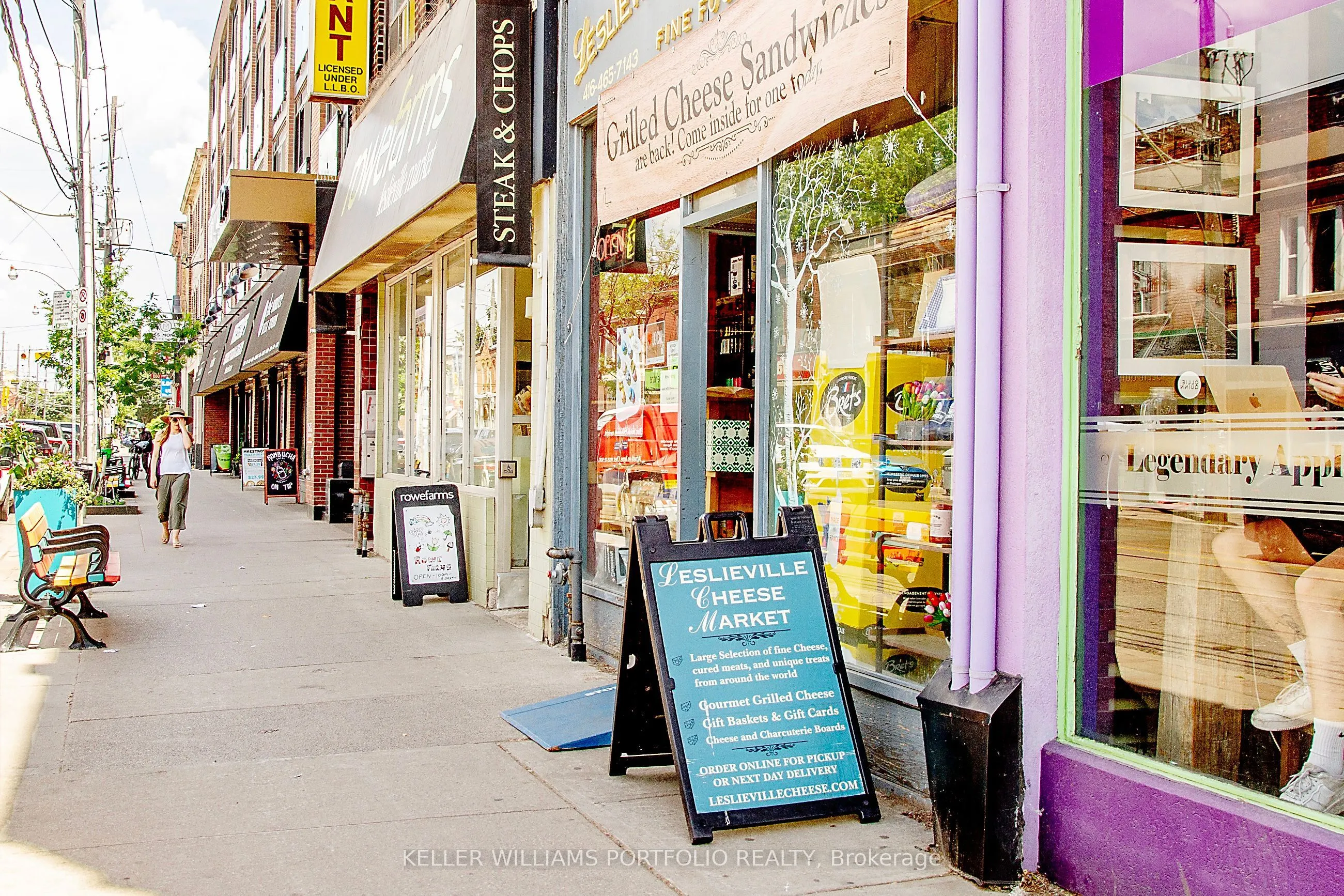 1201 Dundas Street E, #706