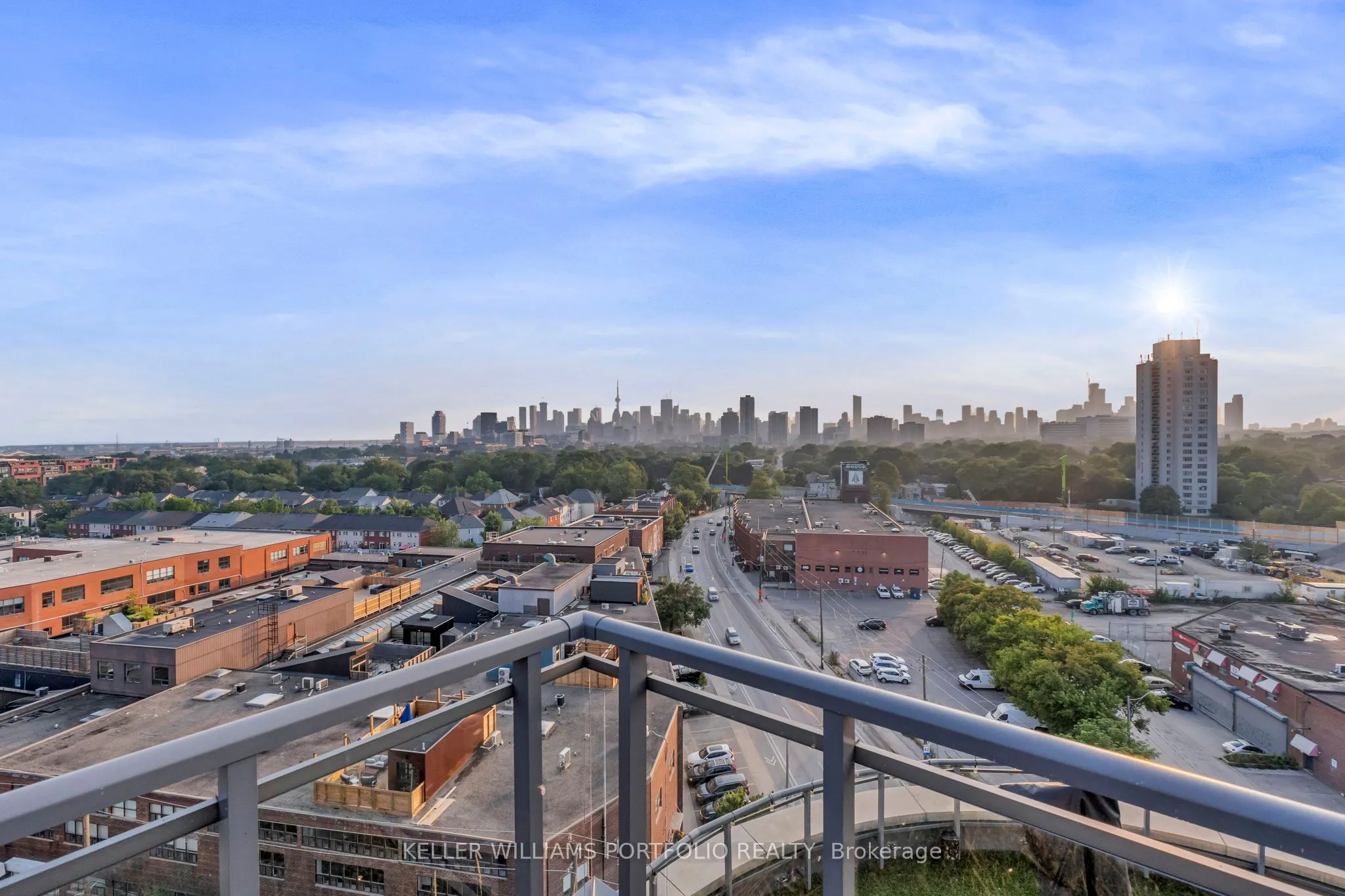 1201 Dundas Street E, #706