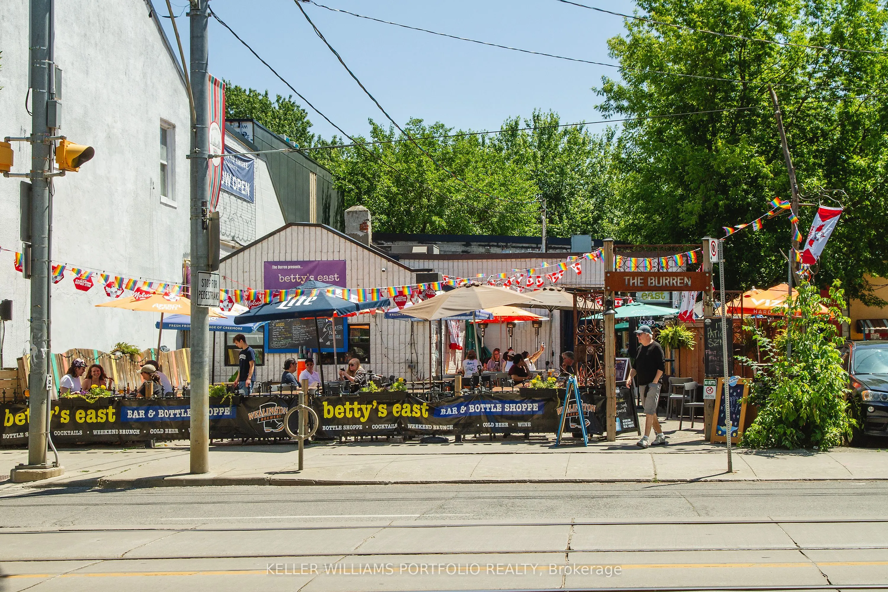 1201 Dundas Street E, #706