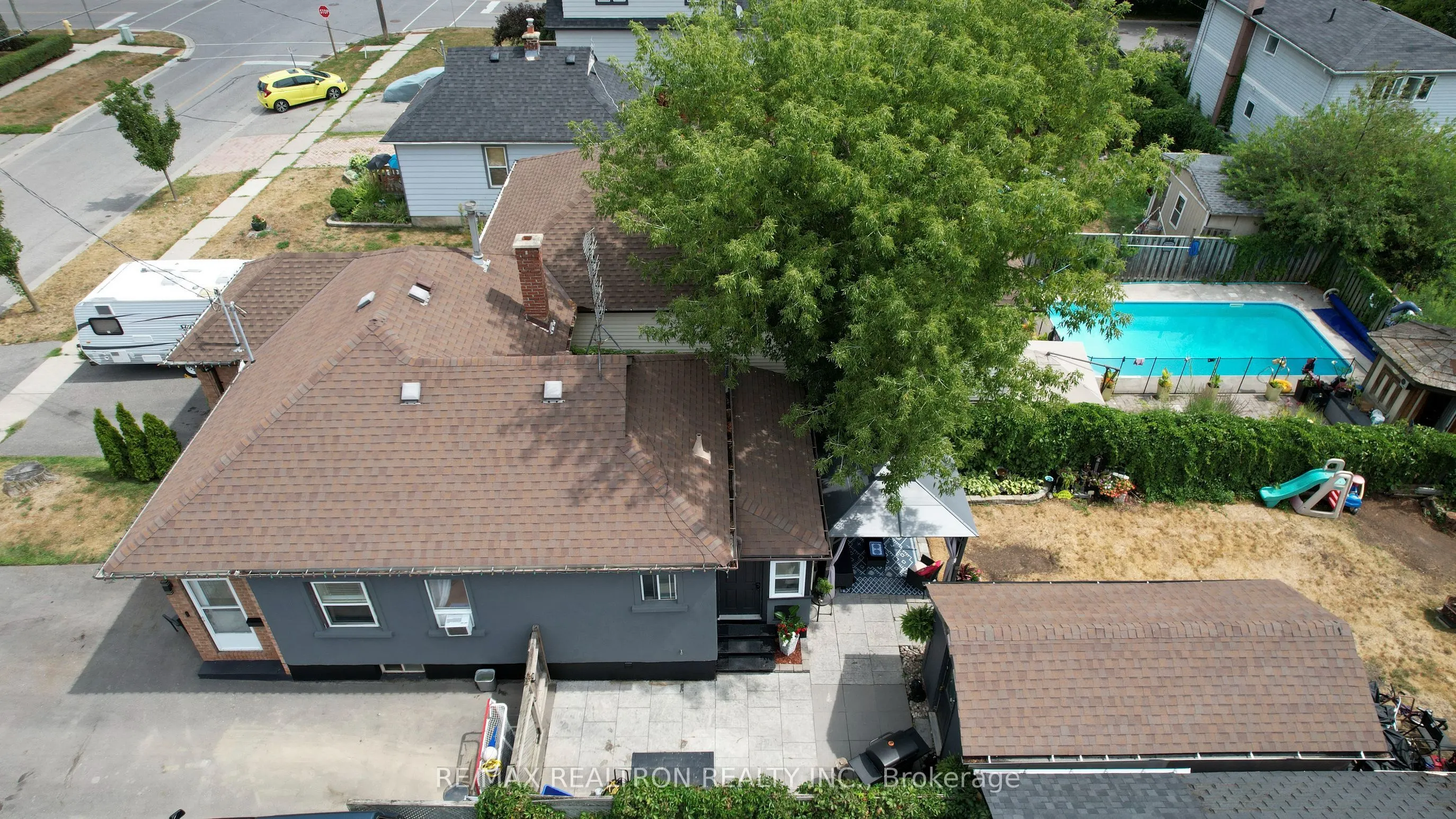 283 College Avenue