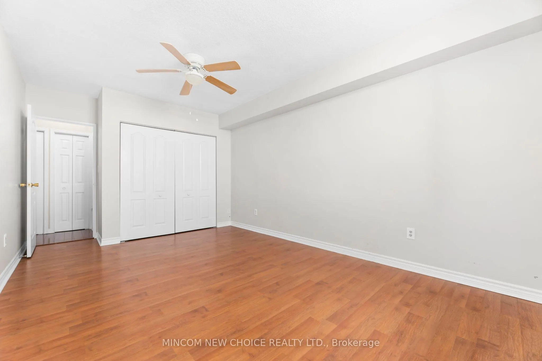 92 Church Street S, #PH11