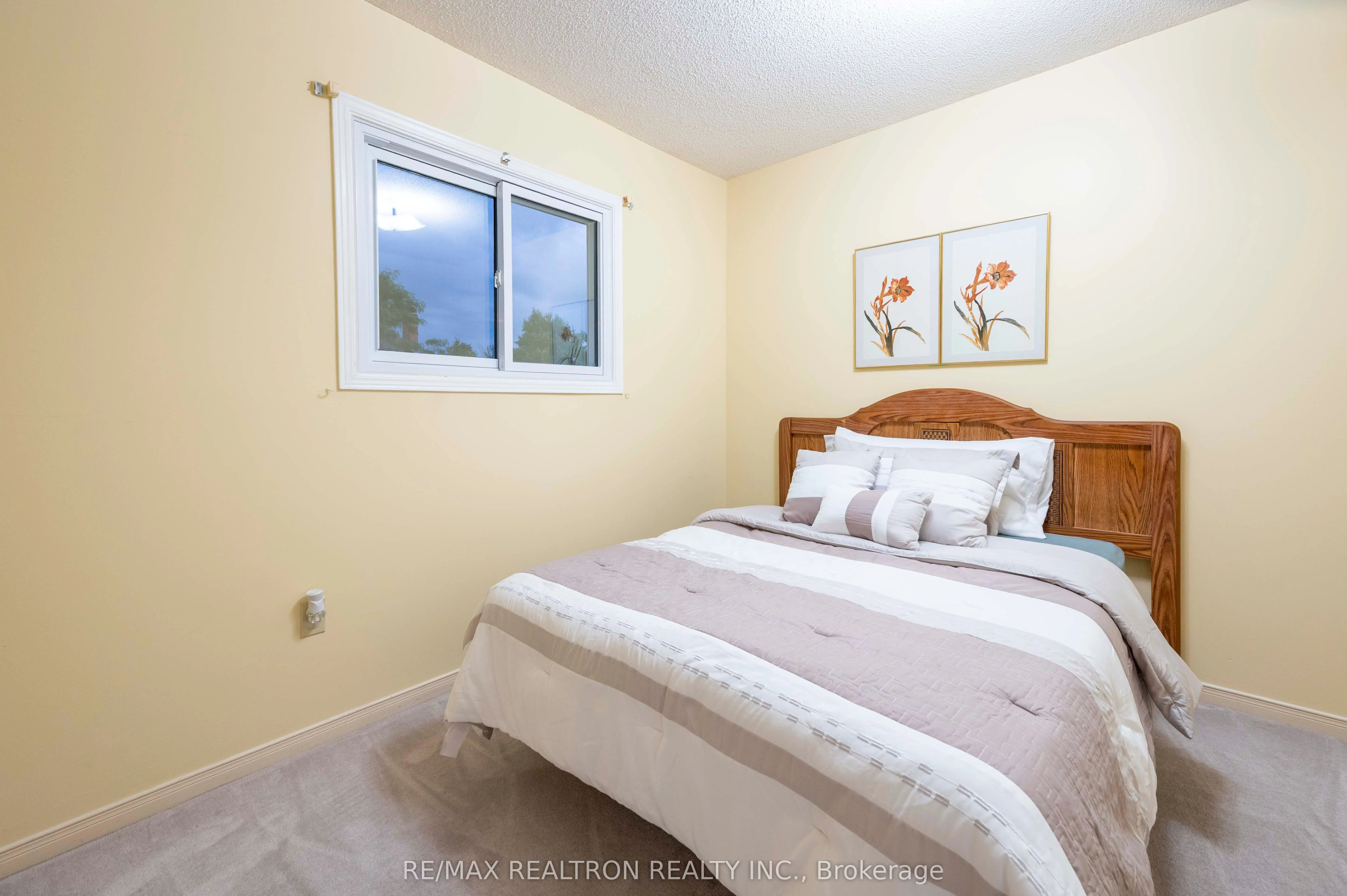 18 Turriff Crescent