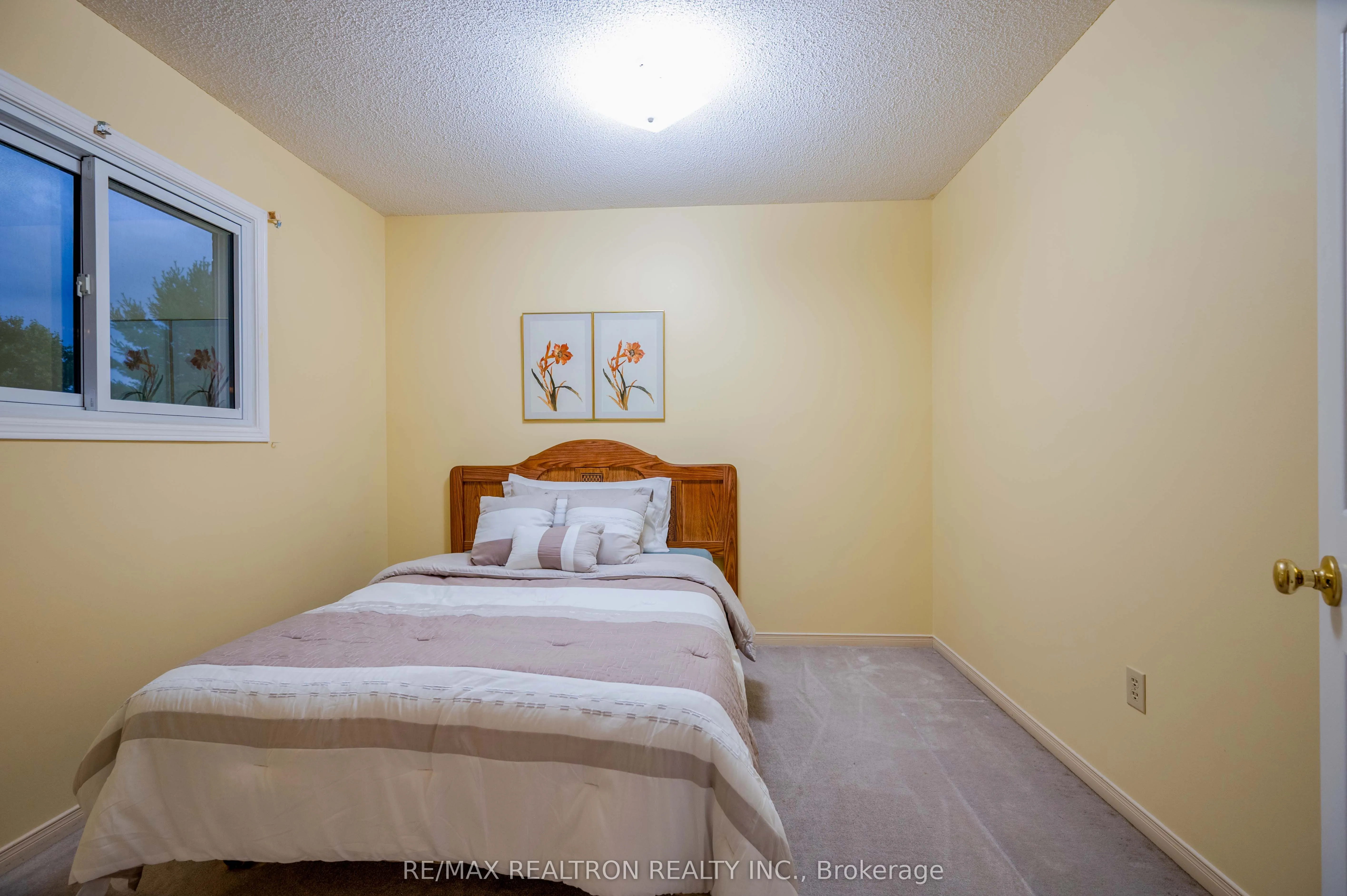 18 Turriff Crescent