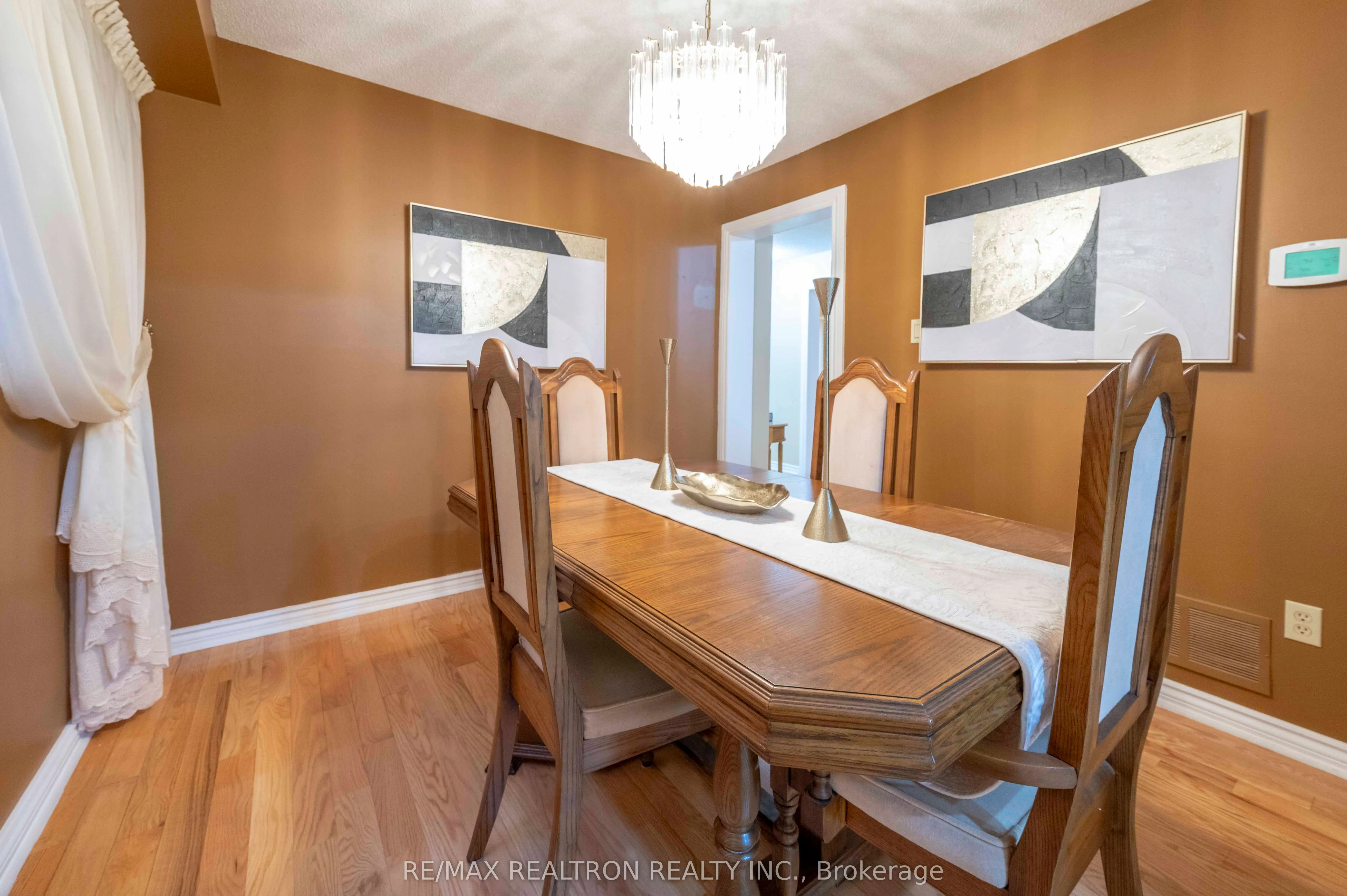 18 Turriff Crescent