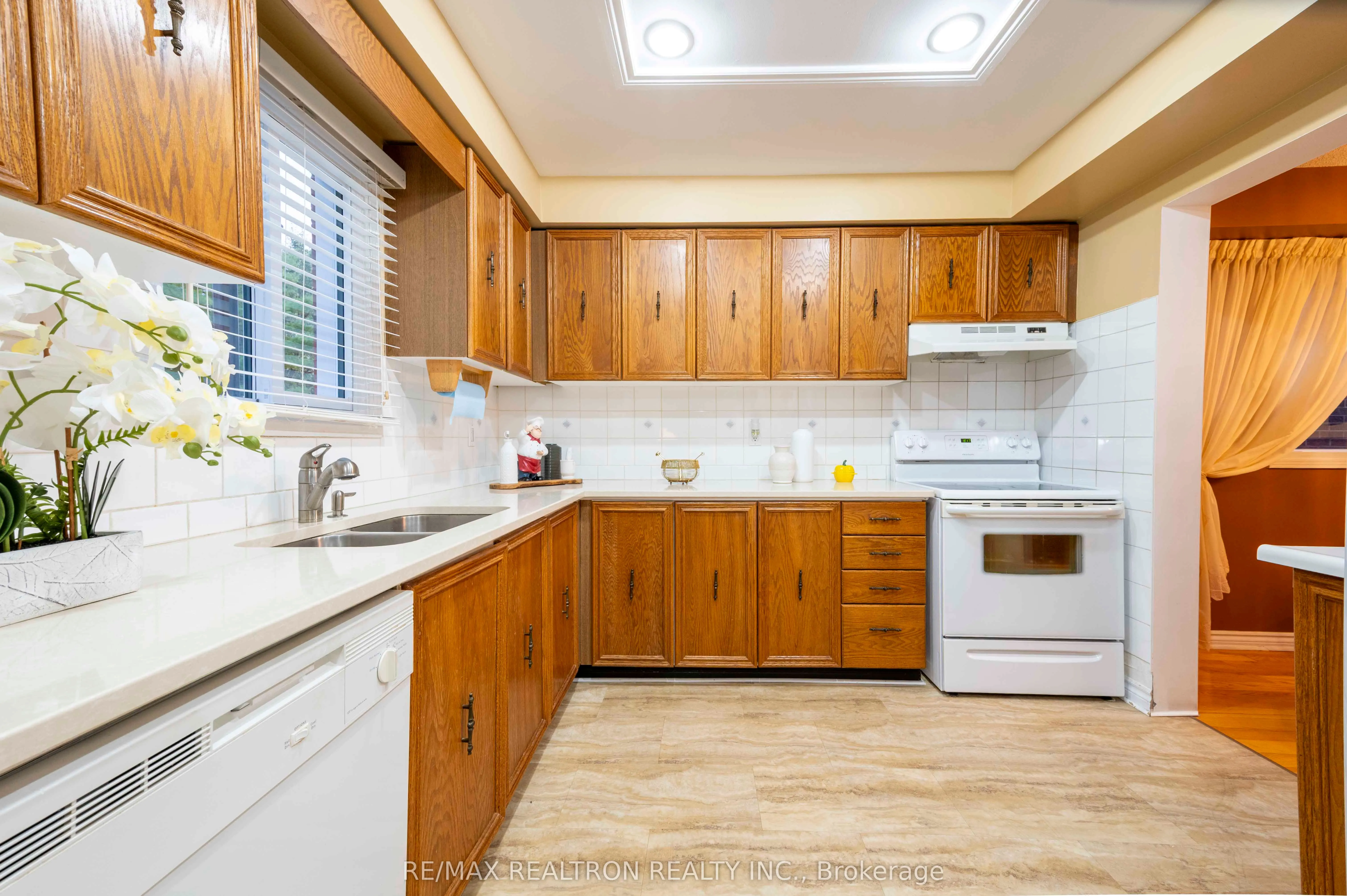 18 Turriff Crescent